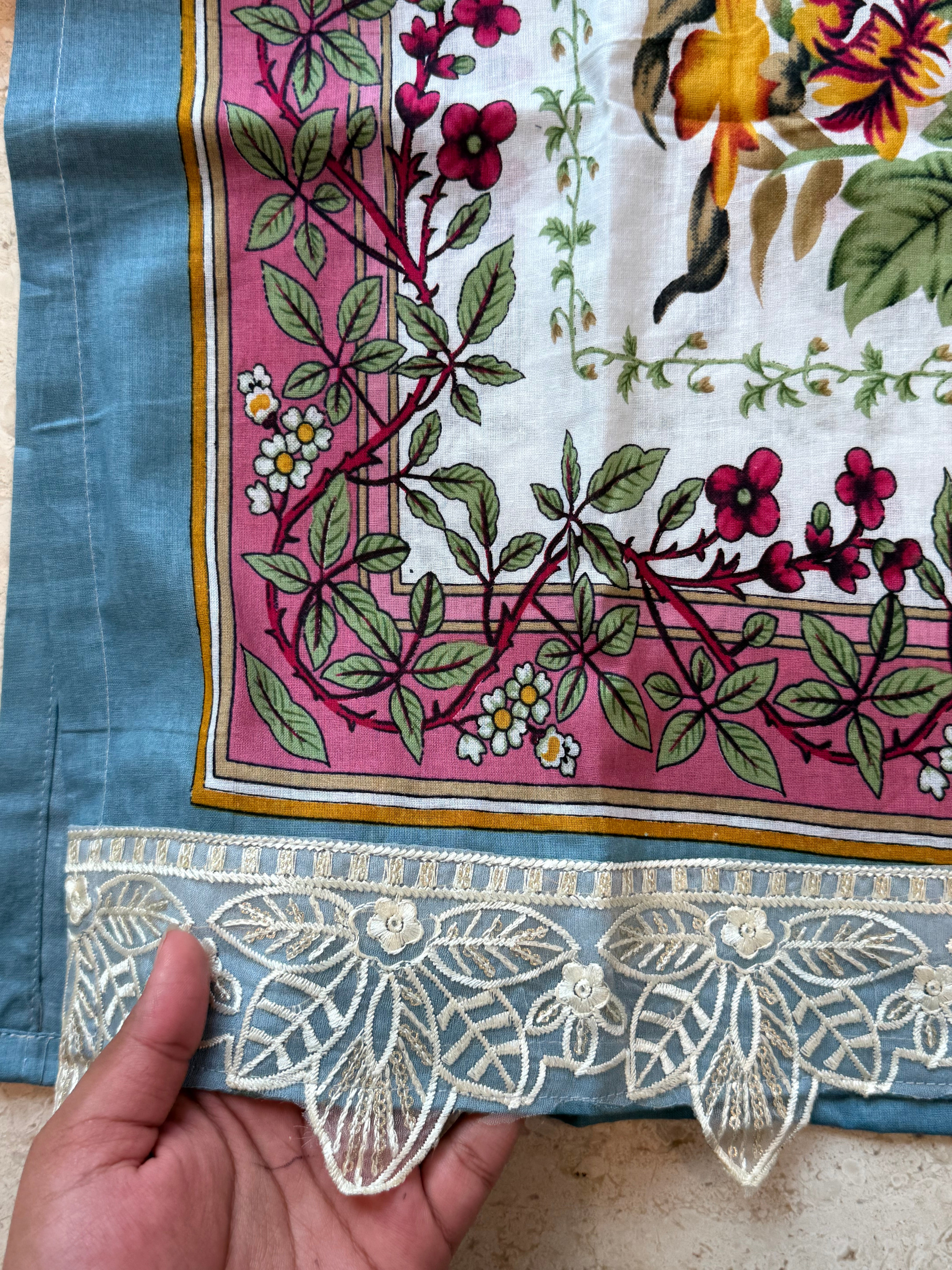 HARSHA WHITE READYMADE SUIT Q