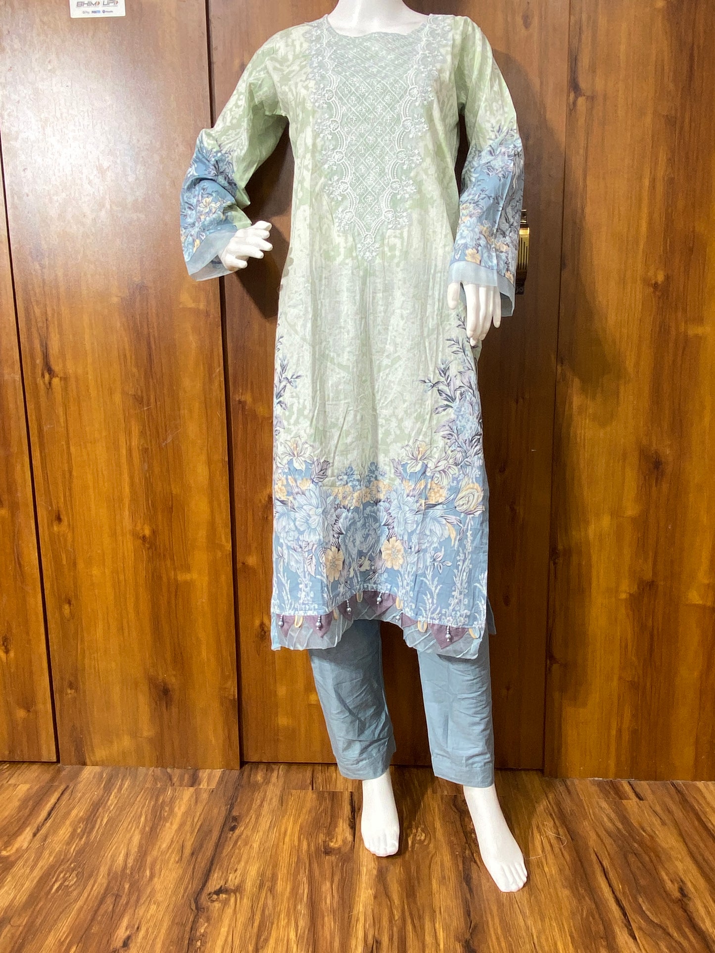 NEEDLE LAWN EMBROIDERY SUIT 6