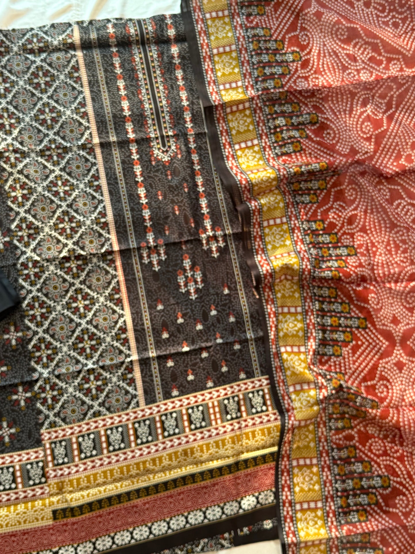 INAYA PURE COTTON PRINTED SUIT 5