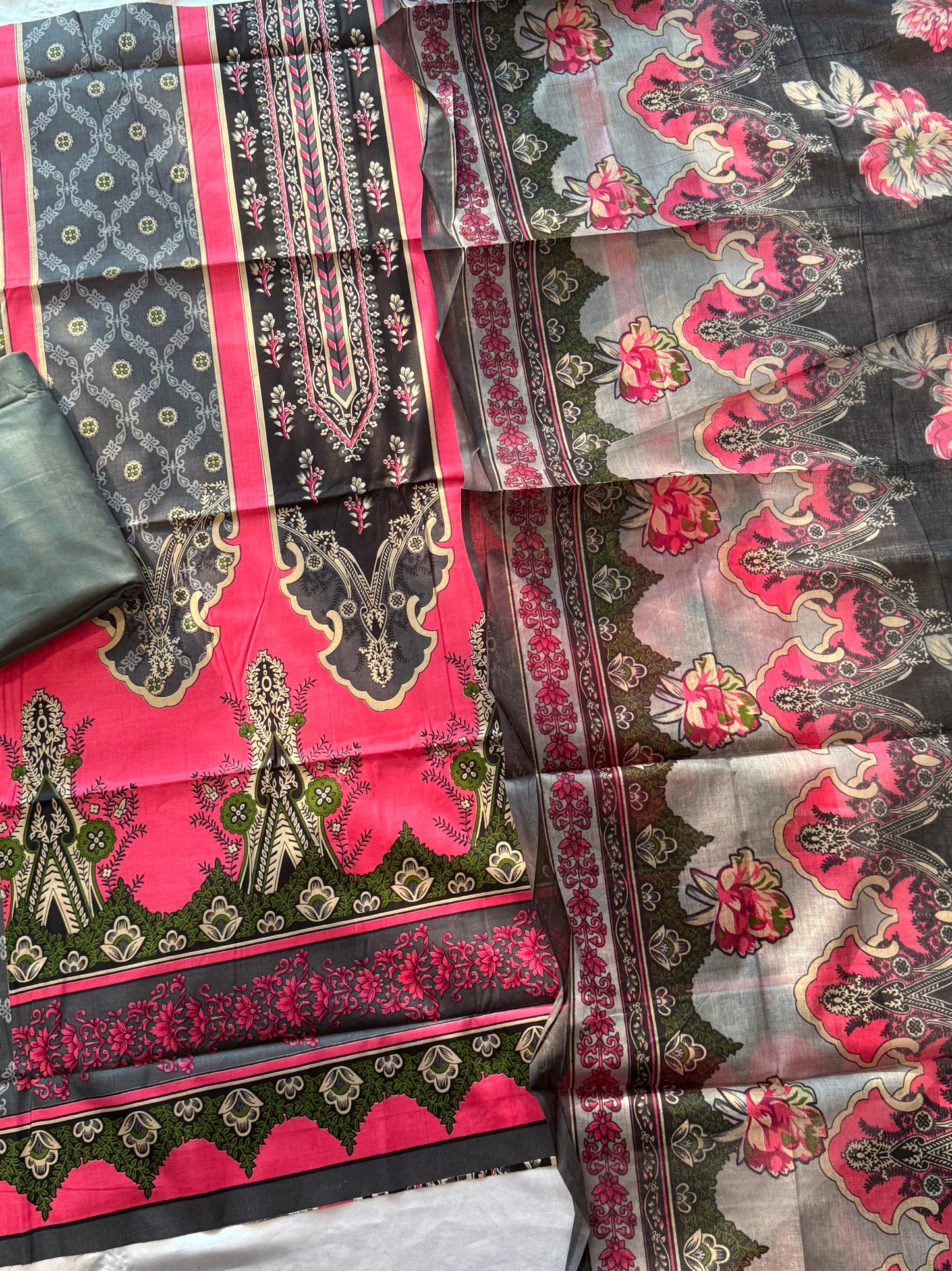 INAYA PURE COTTON PRINTED SUIT 7