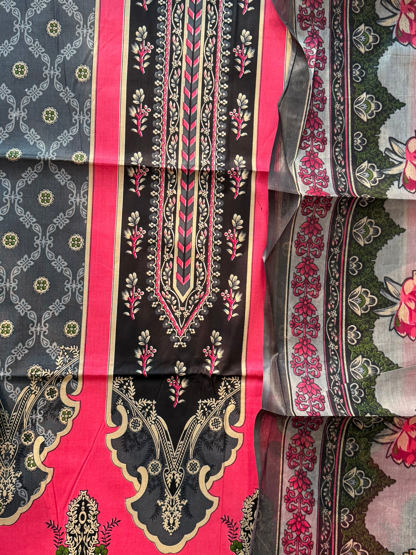 INAYA PURE COTTON PRINTED SUIT 7