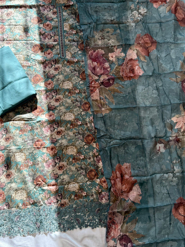 PASHA LAWN EMBROIDERY SUIT 4 Q