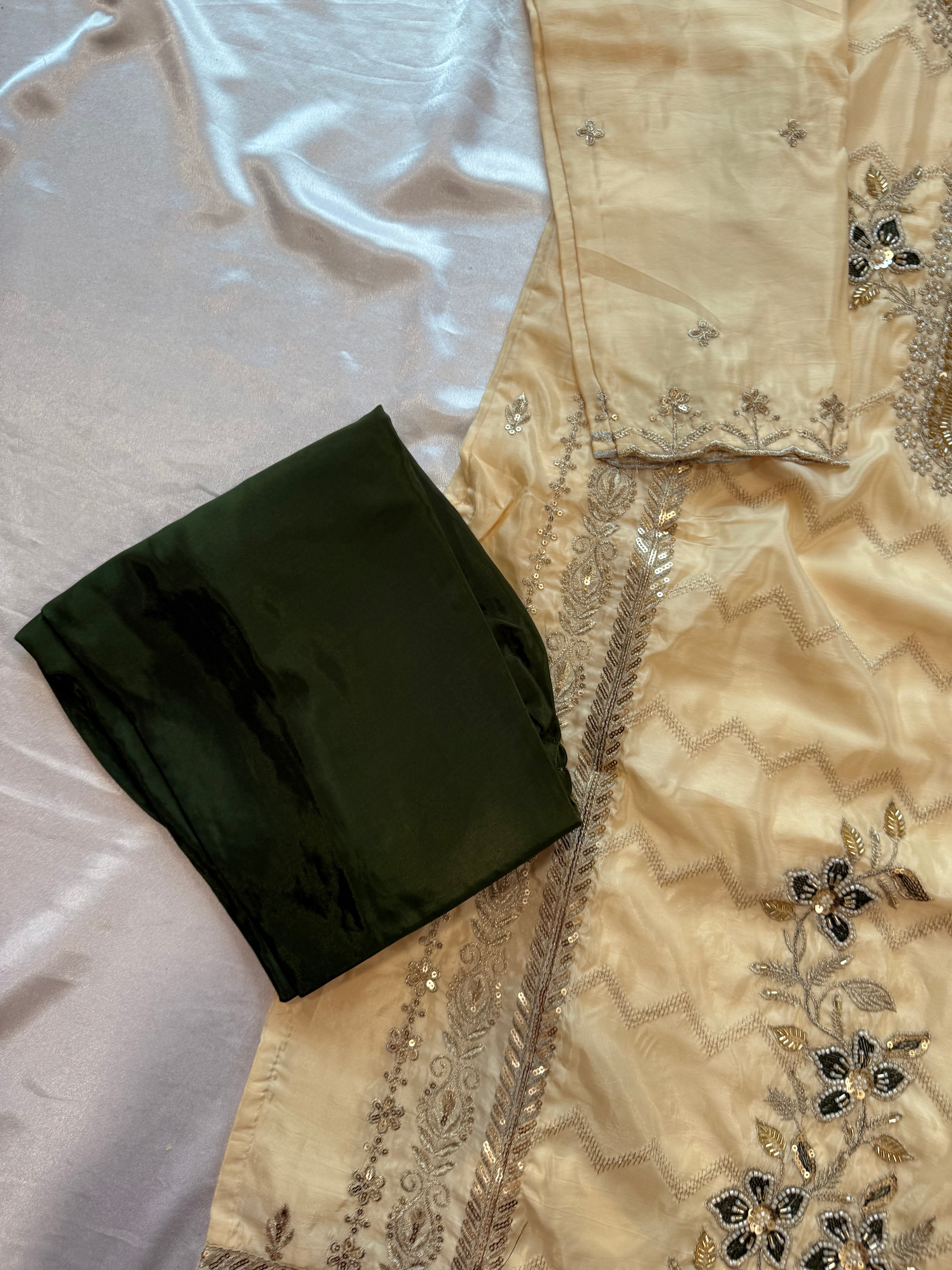 NOOR SILK READYMADE 5580 Q