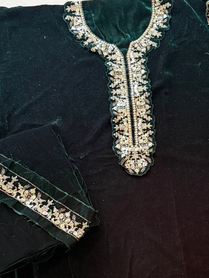 ALINA  BLACK VELVET EMBROIDERY SUIT 5 Q