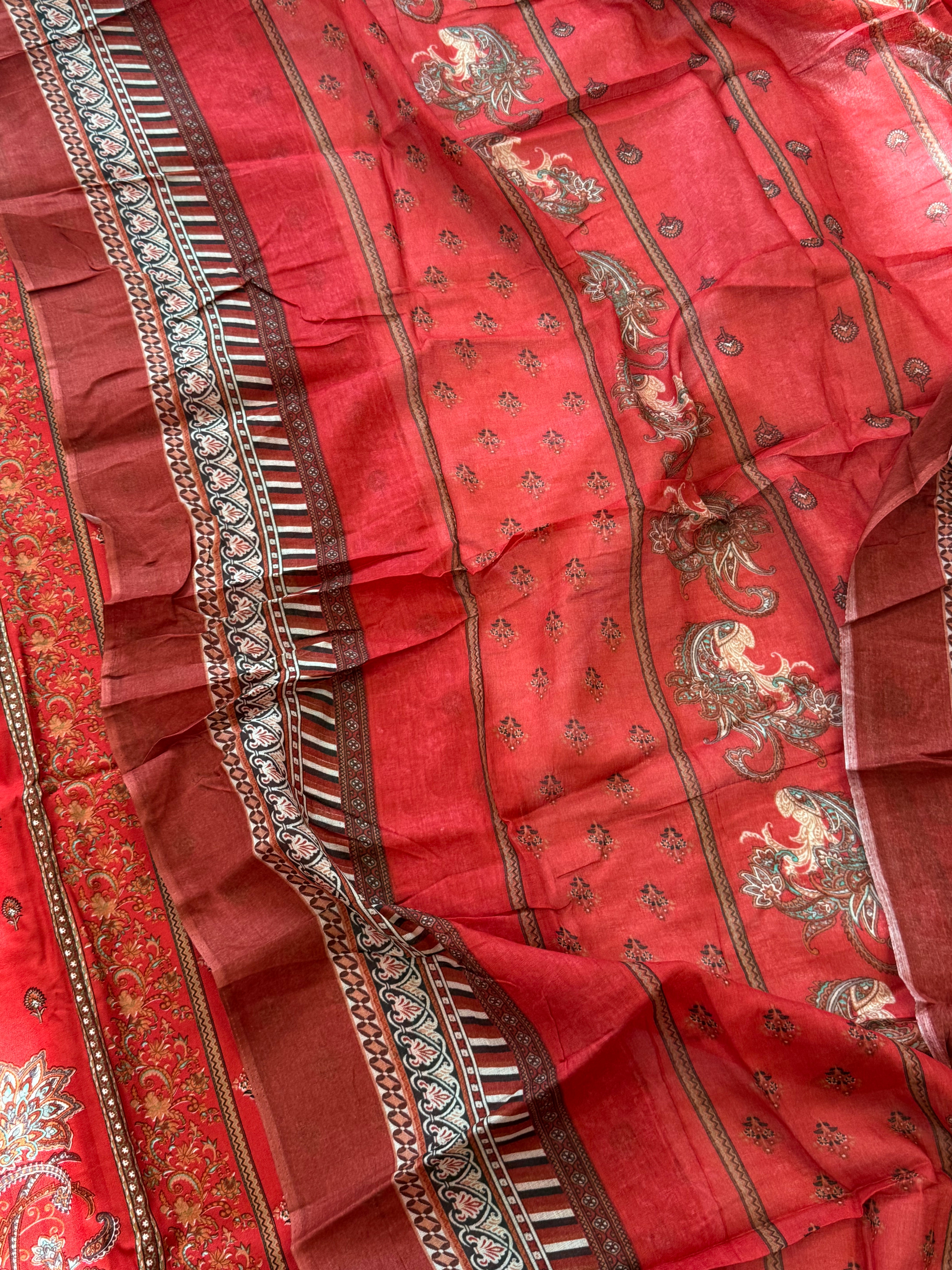 PAISELY LAWN EMBROIDERY SUIT 6