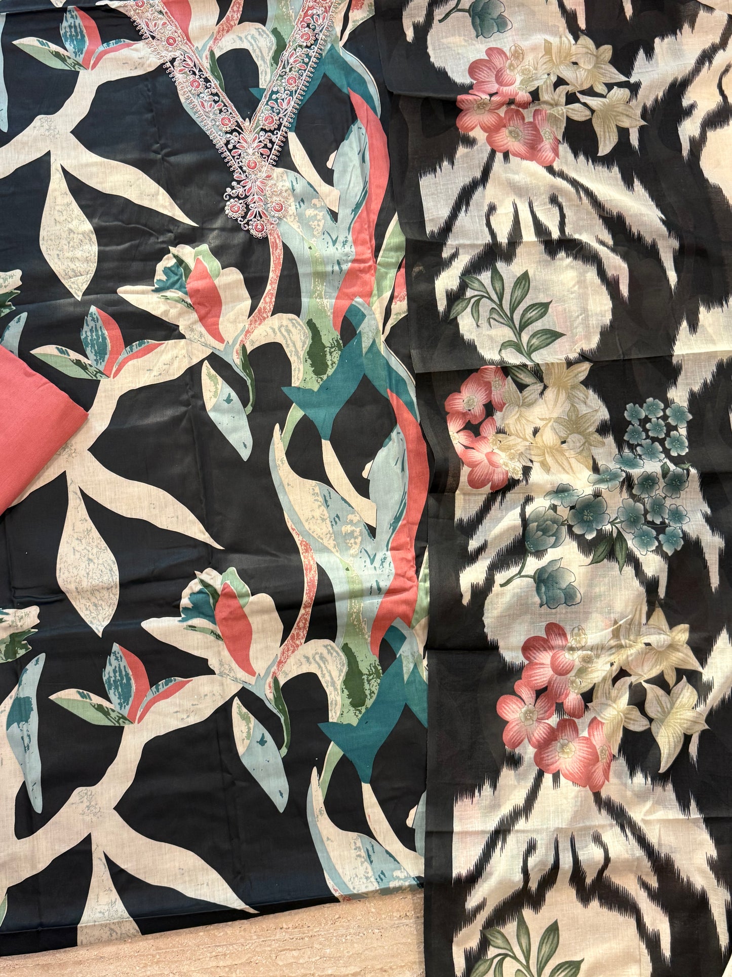 ROZANA PURE COTTON SUIT 9