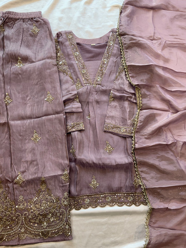 PARO HANDWORK CO-ORD SET 1 Q