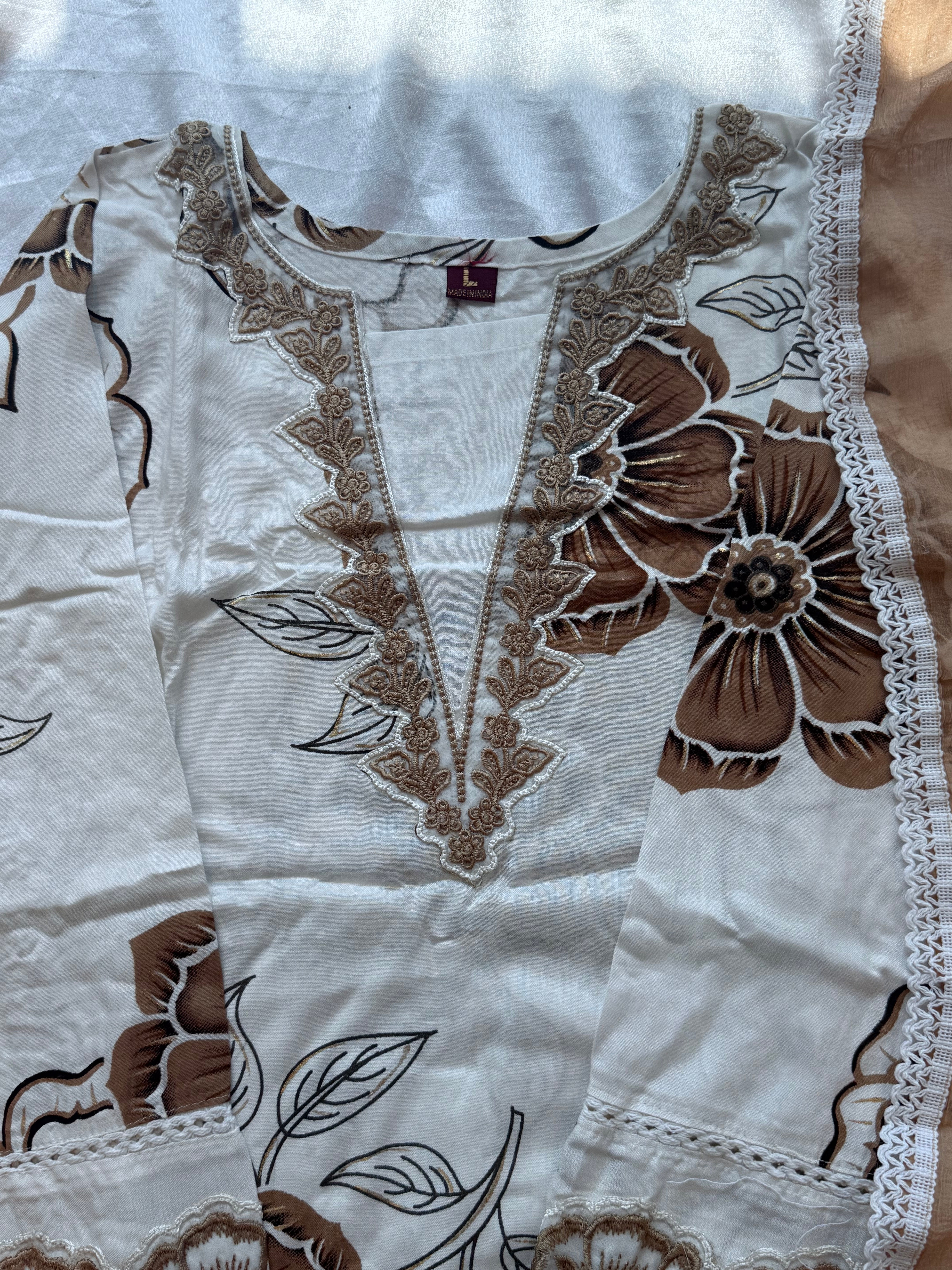 LAWN CUTWORK READYMADE SUIT Q