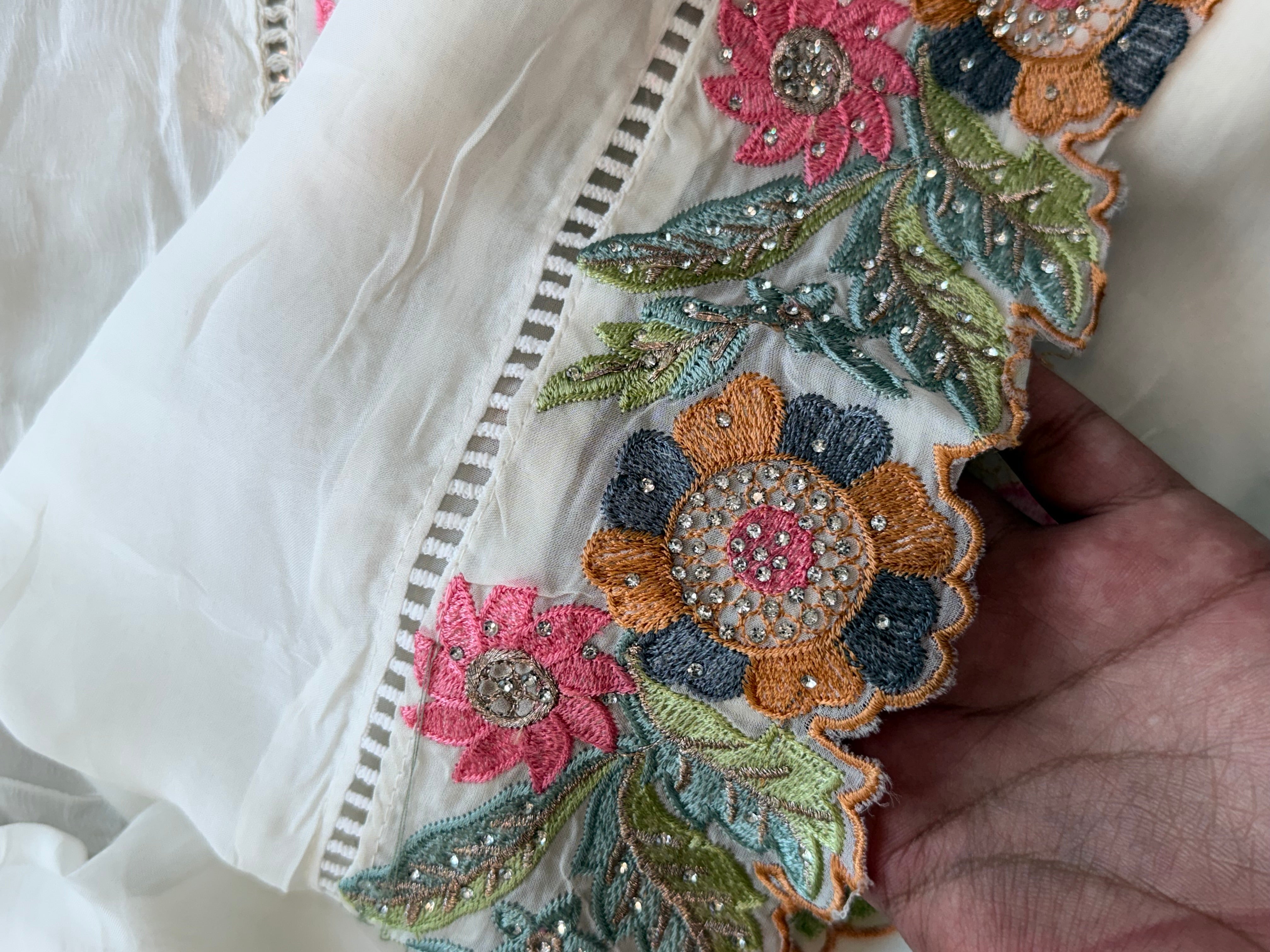 AFREEN ORGANZA EMBROIDERY SUIT 2 Q