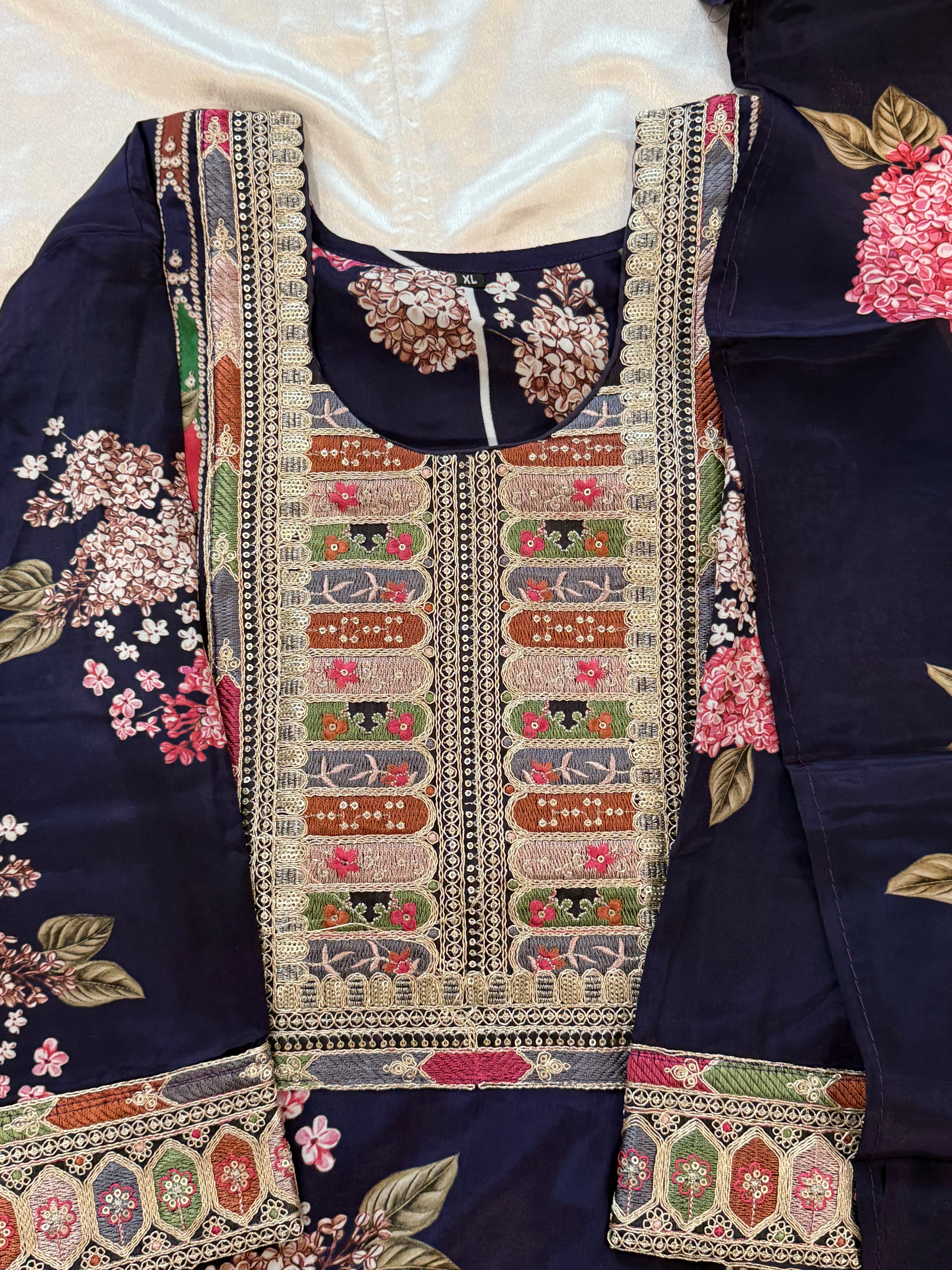 KAREENA CREPE READYMADE SUIT Q