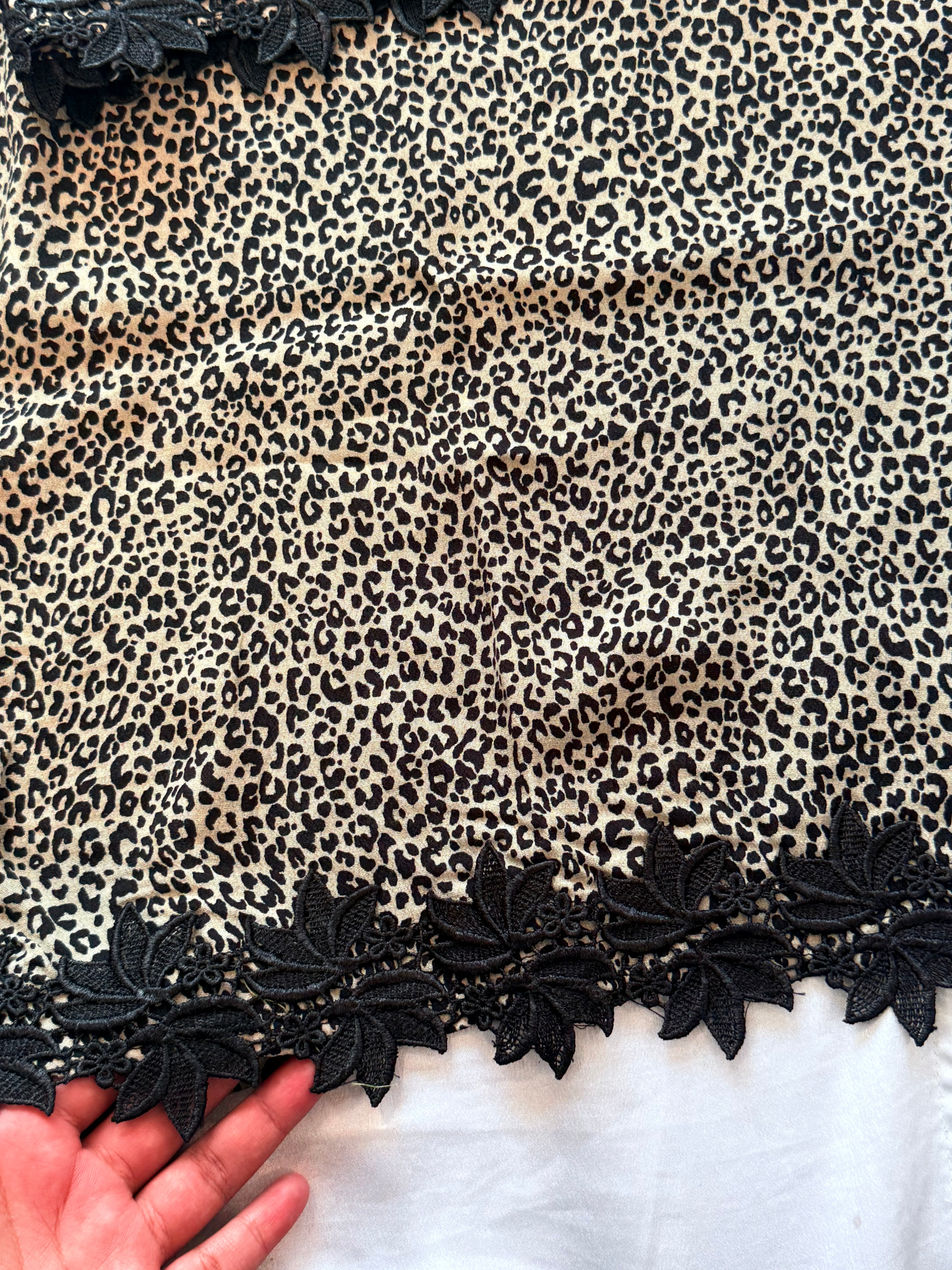 CHEETA FARSHI READYMADE SUIT