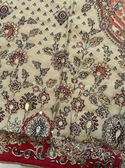 SAIRA MUSLIN HAND WORK EMBROIDERY SUIT 3