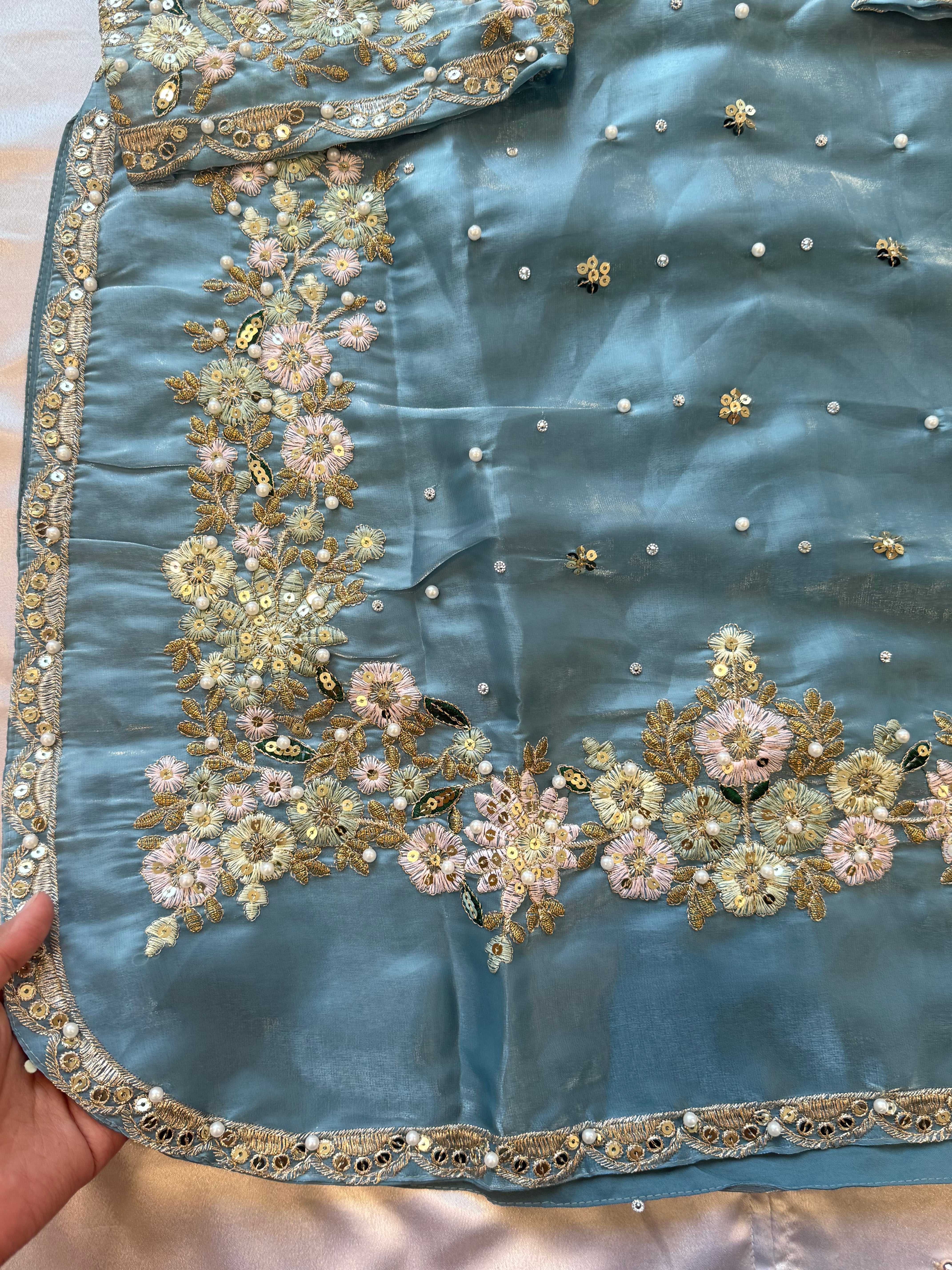 JIMMY CHOO READYMADE EMBROIDERY SUIT 6 Q