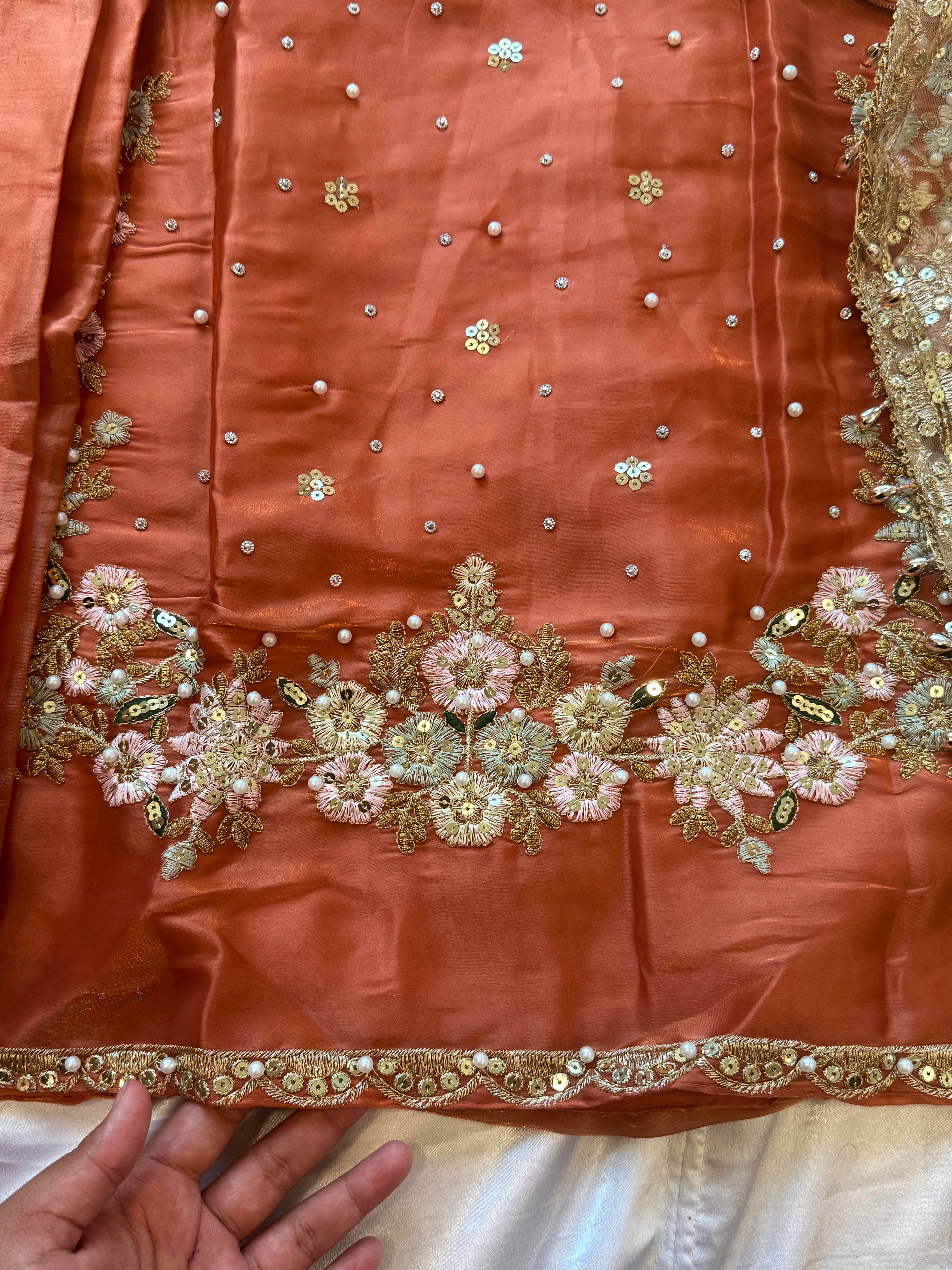 JIMMY CHOO READYMADE EMBROIDERY SUIT 5 Q