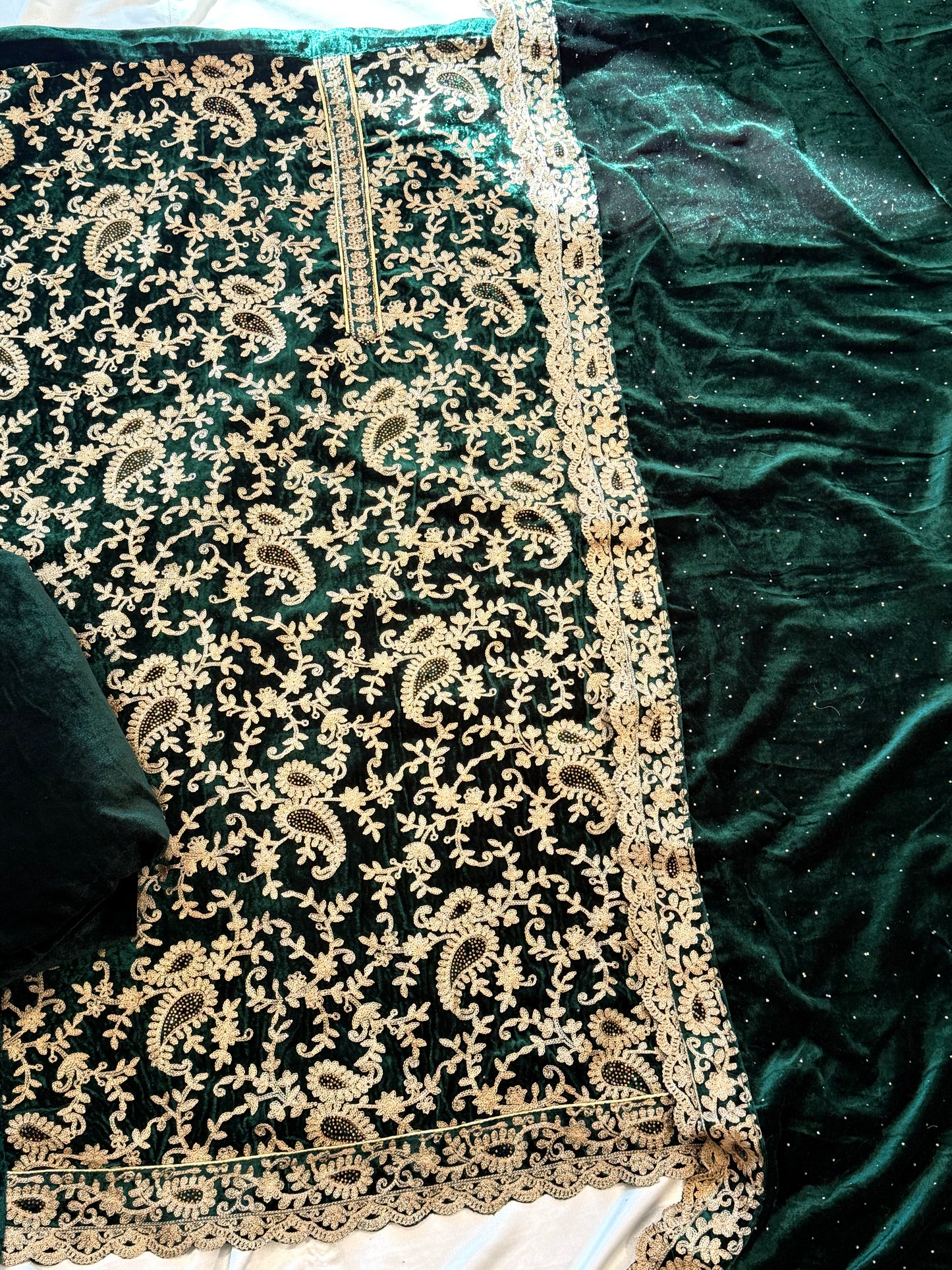 MEHER VELVET EMBROIDERY SUIT 1 Q