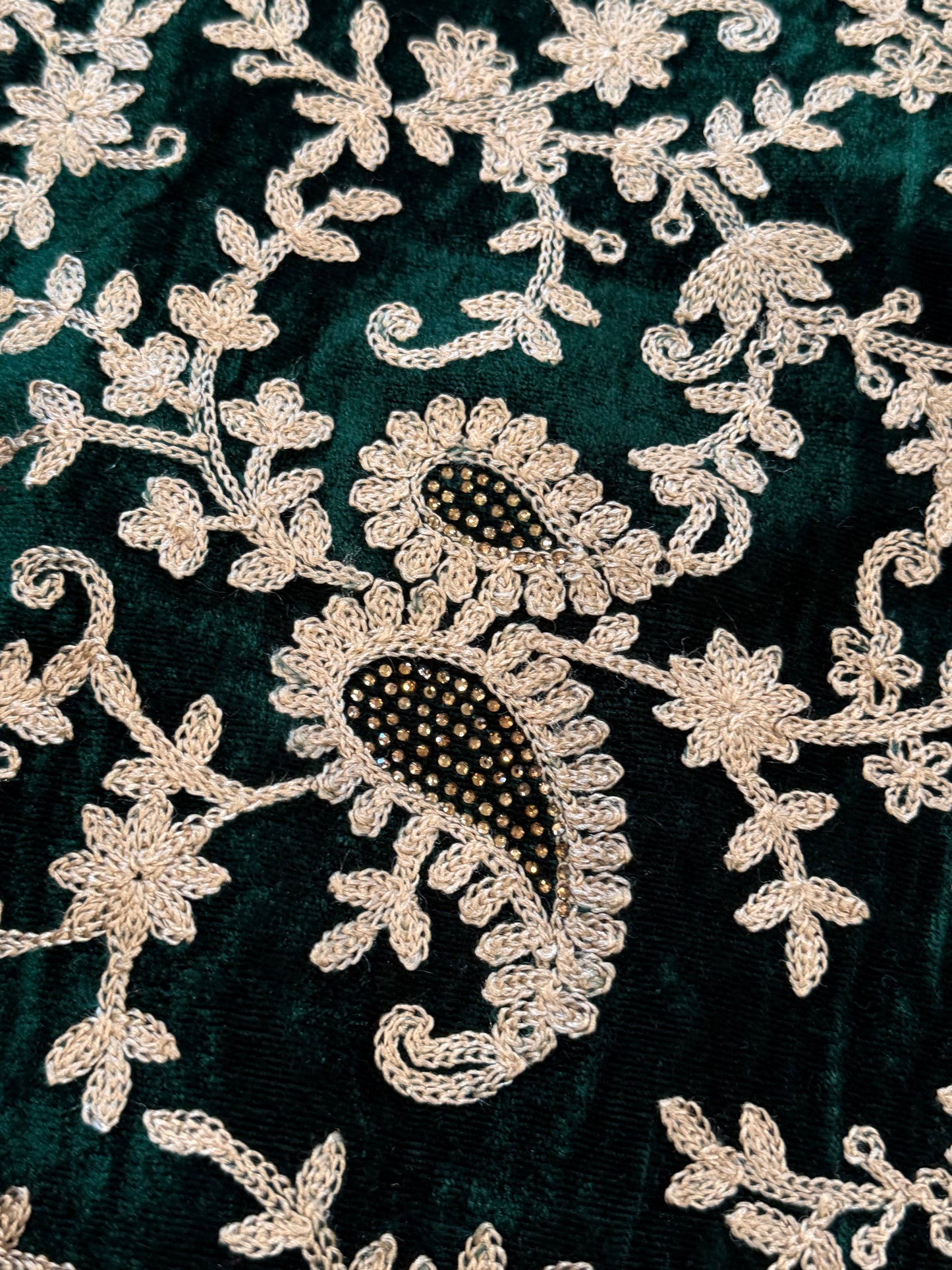 MEHER VELVET EMBROIDERY SUIT 1 Q