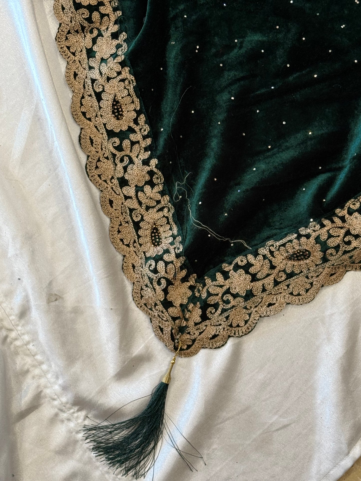 MEHER VELVET EMBROIDERY SUIT 1 Q