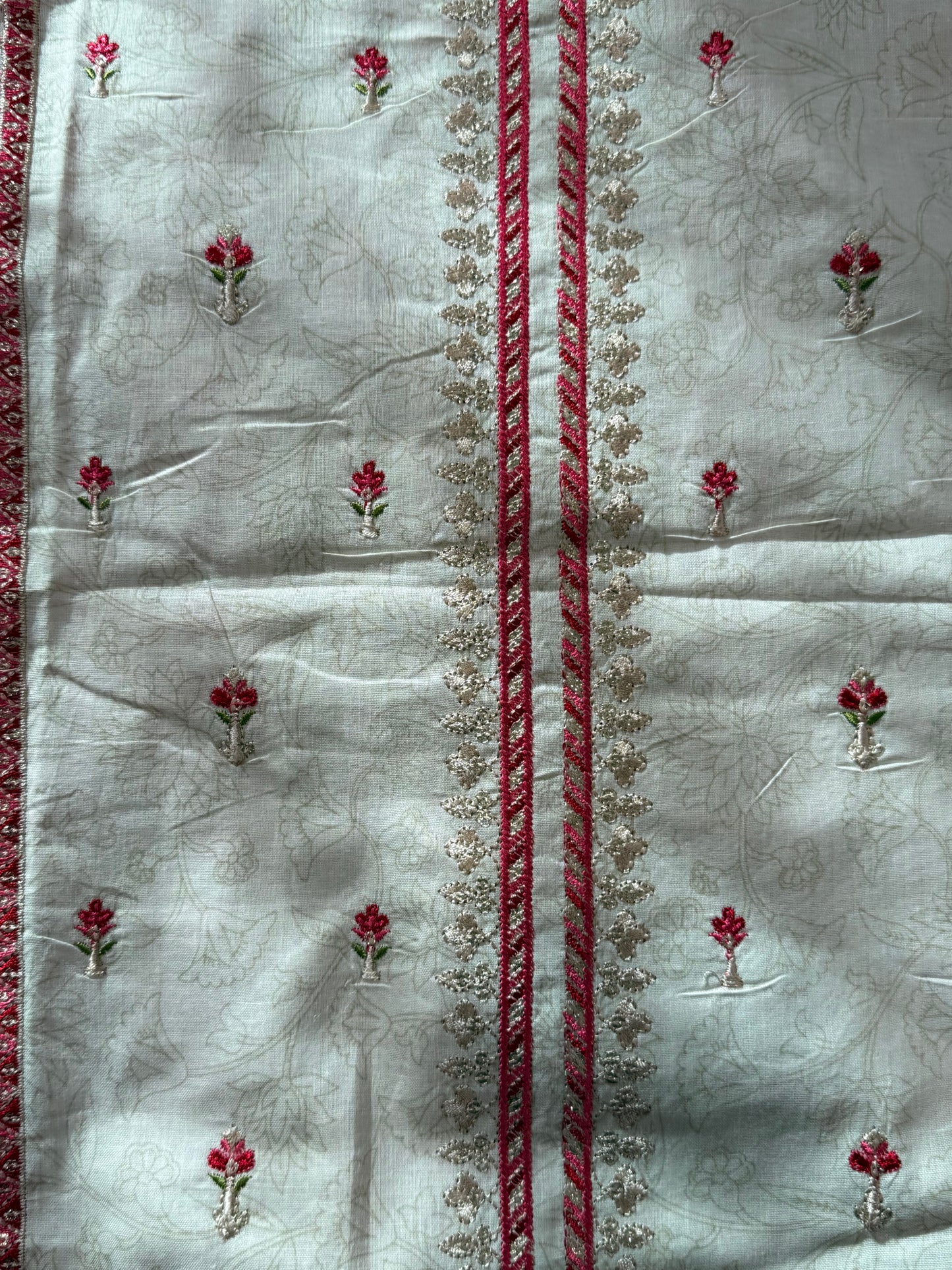 BINSAEED LAWN EMBROIDERY SUIT 7 Q