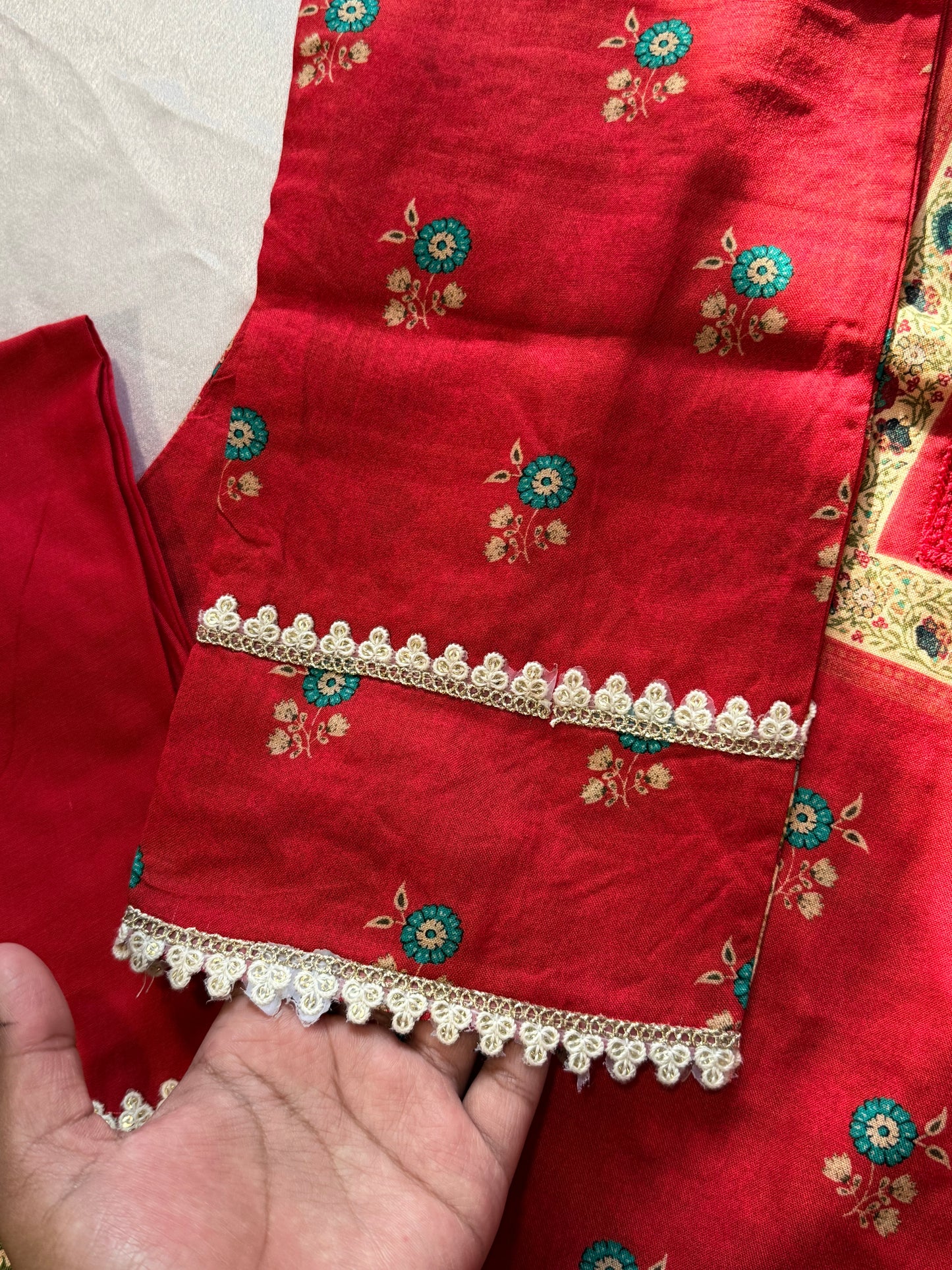 BAGH LAWN READYMADE SUIT 5 Q