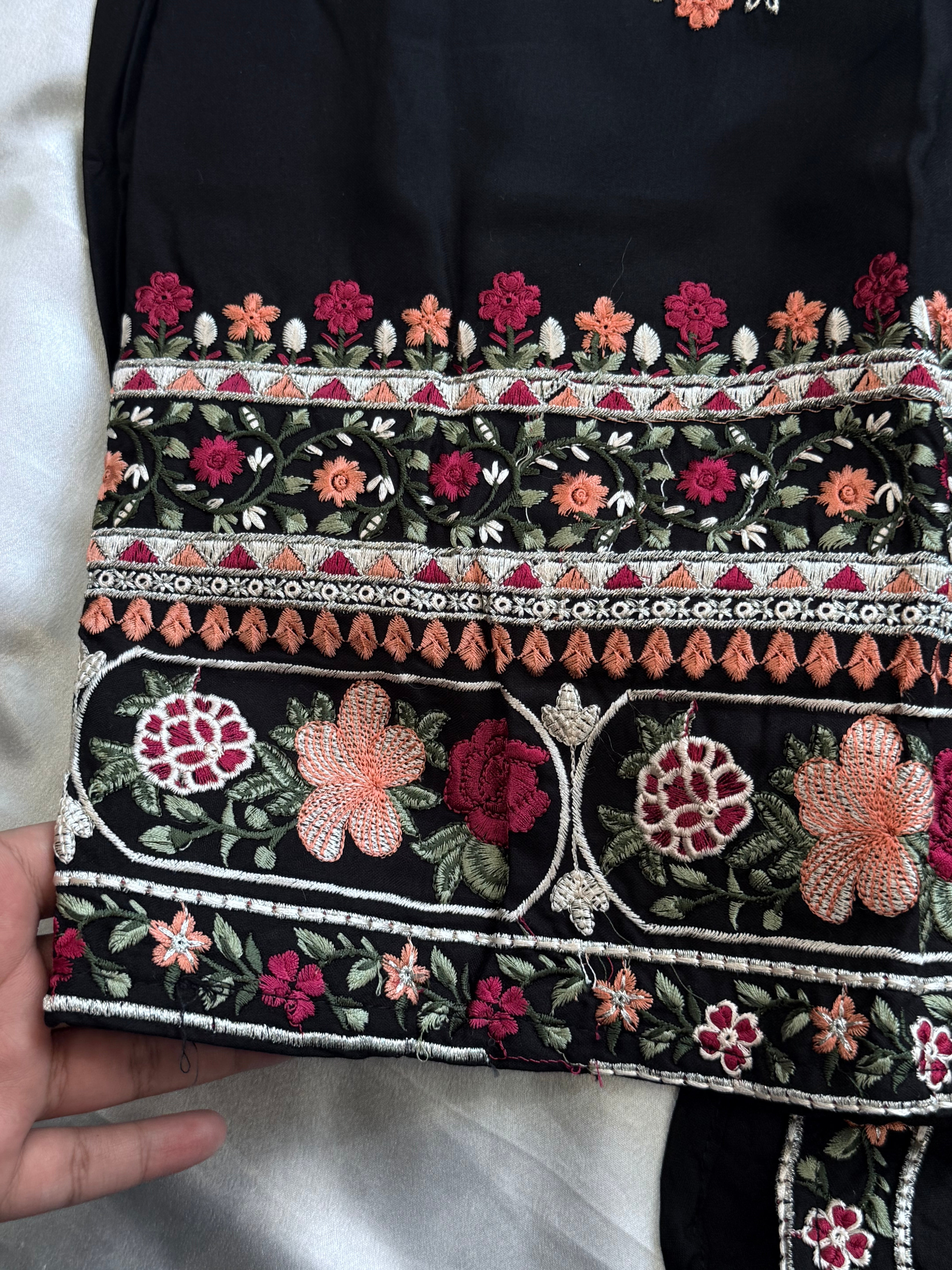 IMROZA LAWN EMBROIDERY SUIT 1003 Q
