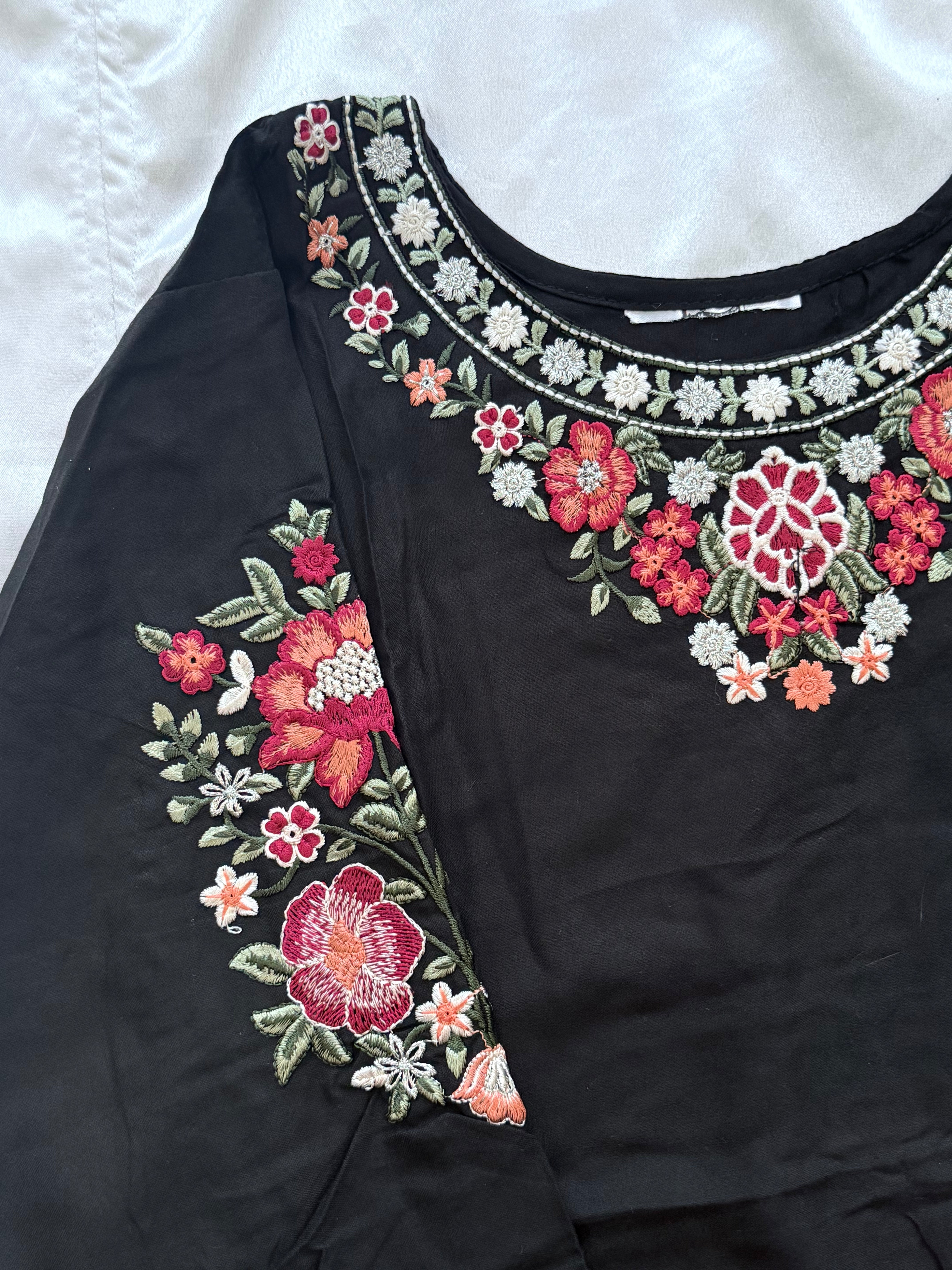 IMROZA LAWN EMBROIDERY SUIT 1003 Q