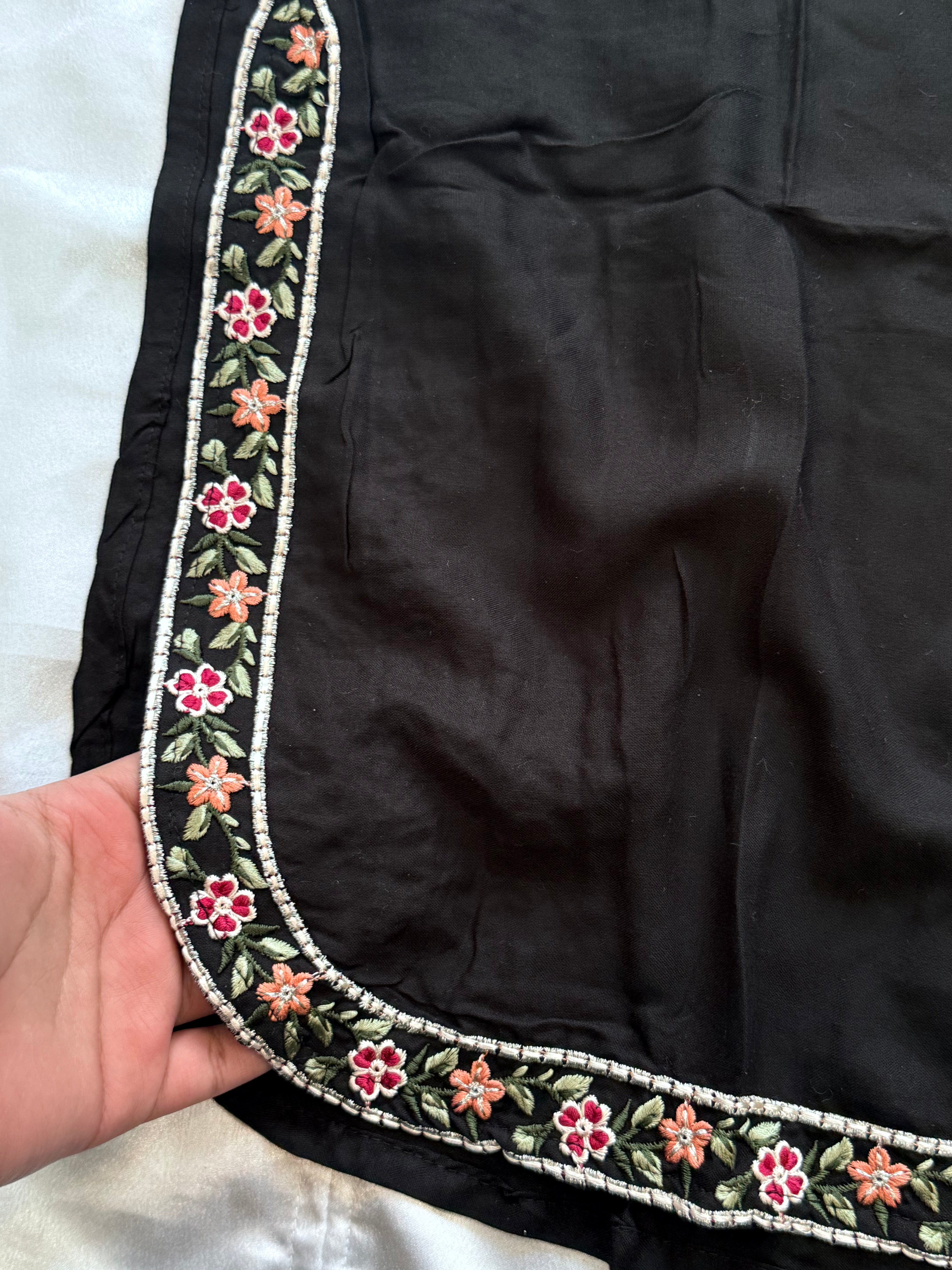 IMROZA LAWN EMBROIDERY SUIT 1003 Q