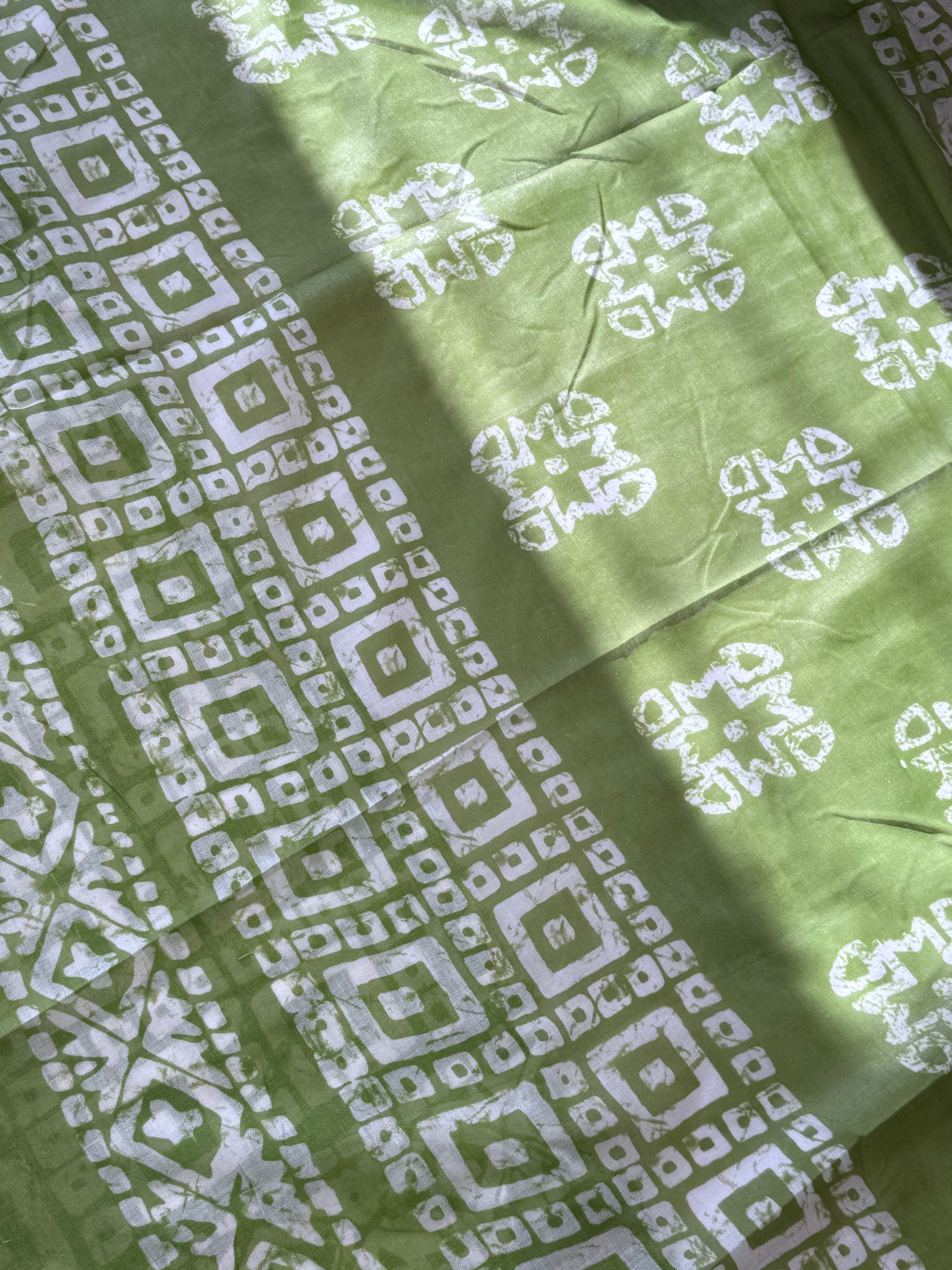 BATIK PURE COTTON SUIT 1 Q