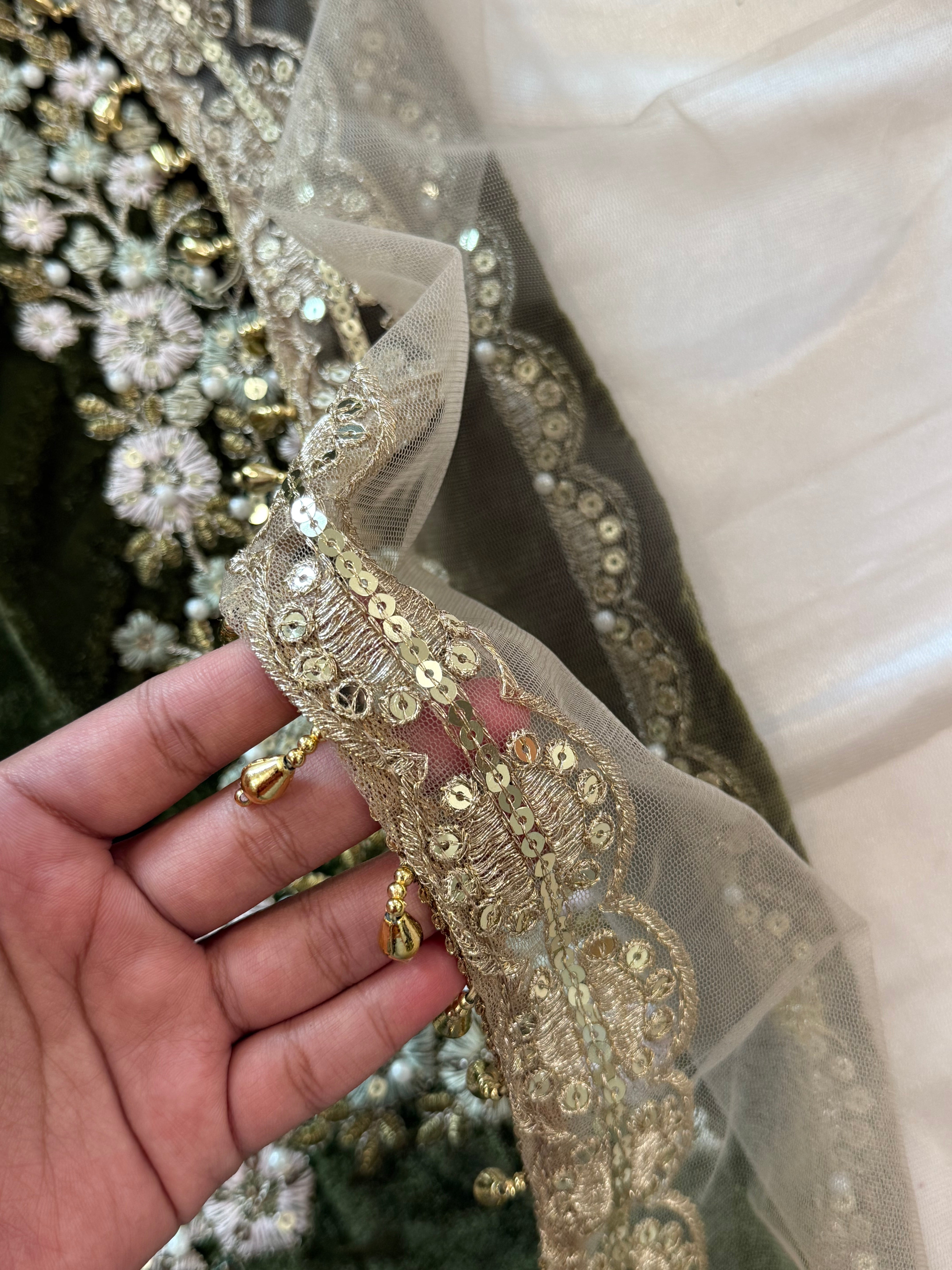 JIMMY CHOO VELVET READYMADE SUIT 7 Q