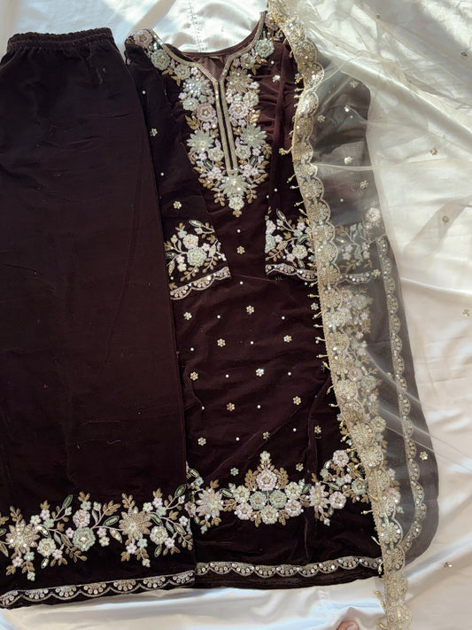 JIMMY CHOO BROWN VELVET READYMADE SUIT 6 Q