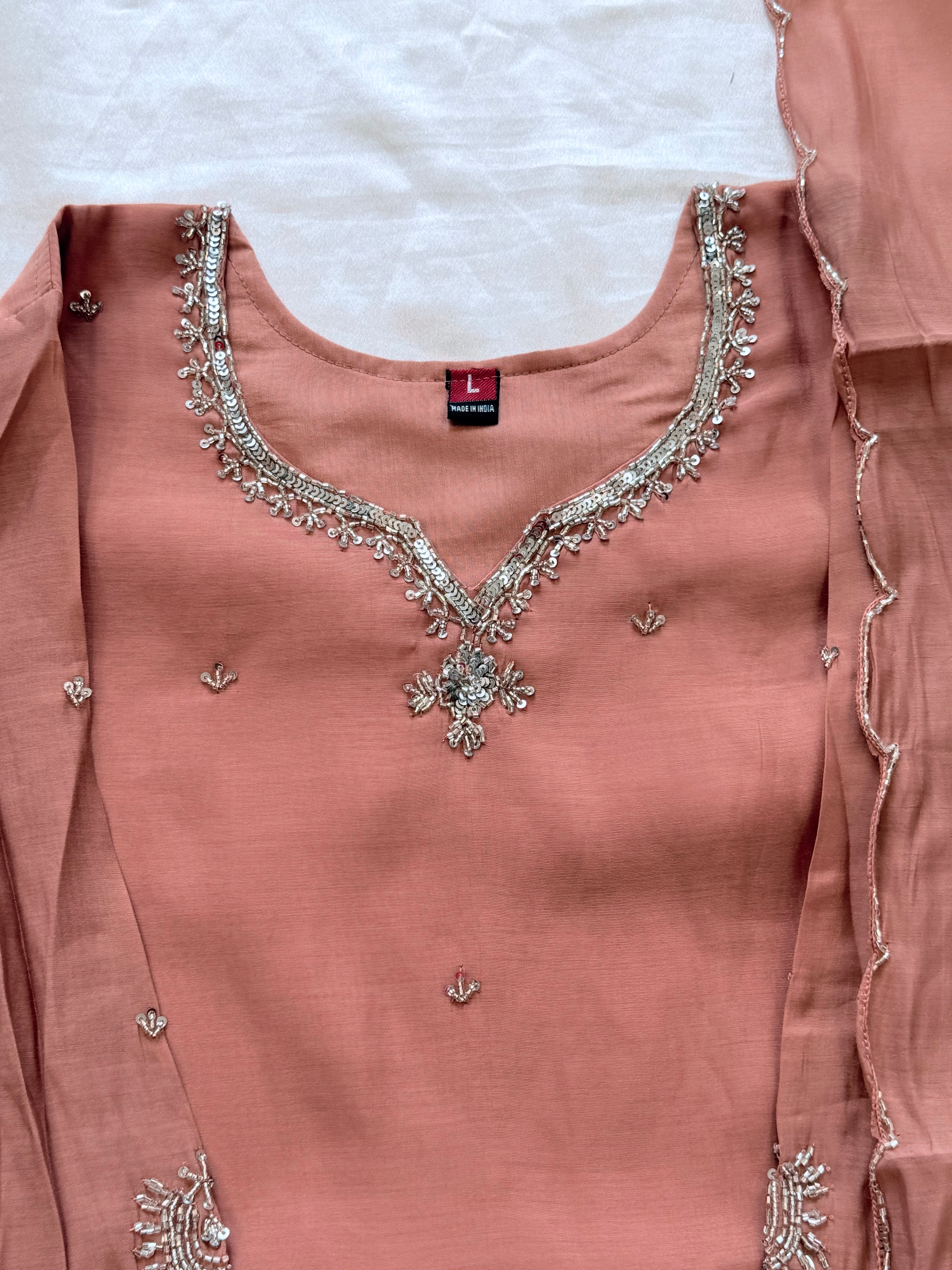 PARO FARSHI HANDWORK SUIT 31 Q
