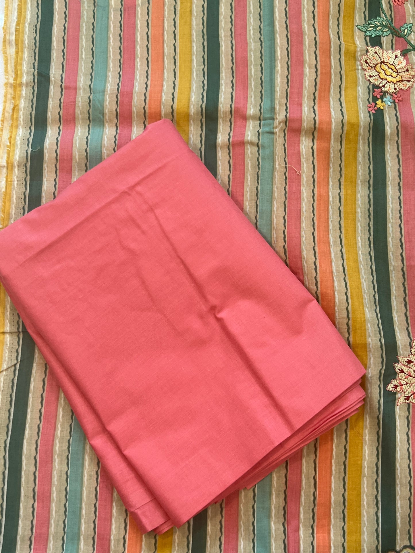 KASMIRI LAWN COTTON EMBROIDERY 2