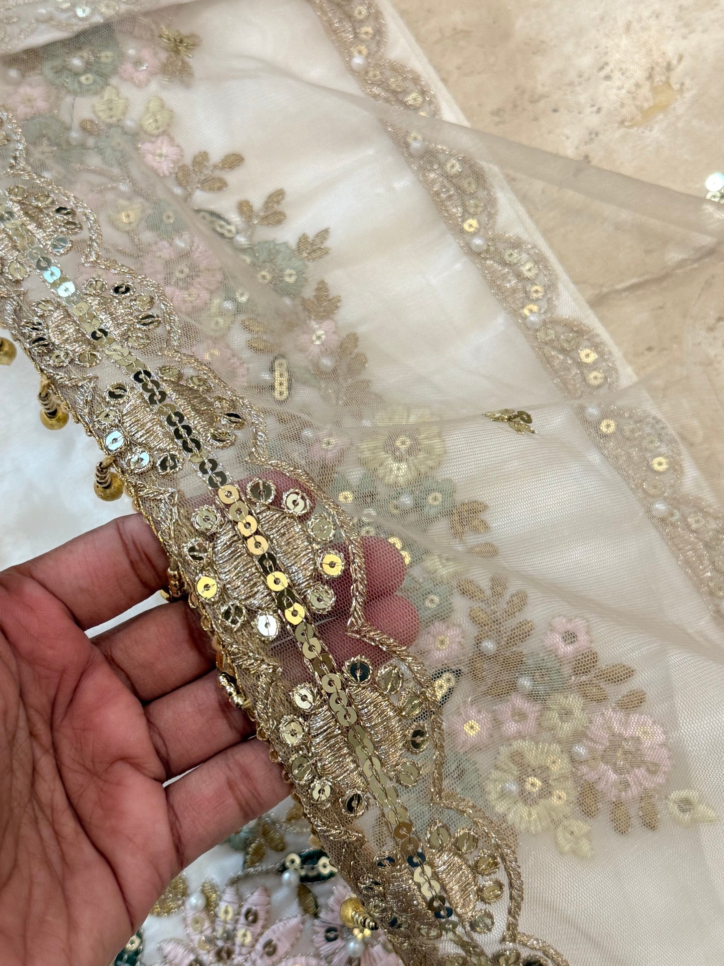 JIMMY CHOO READYMADE EMBROIDERY SUIT Q