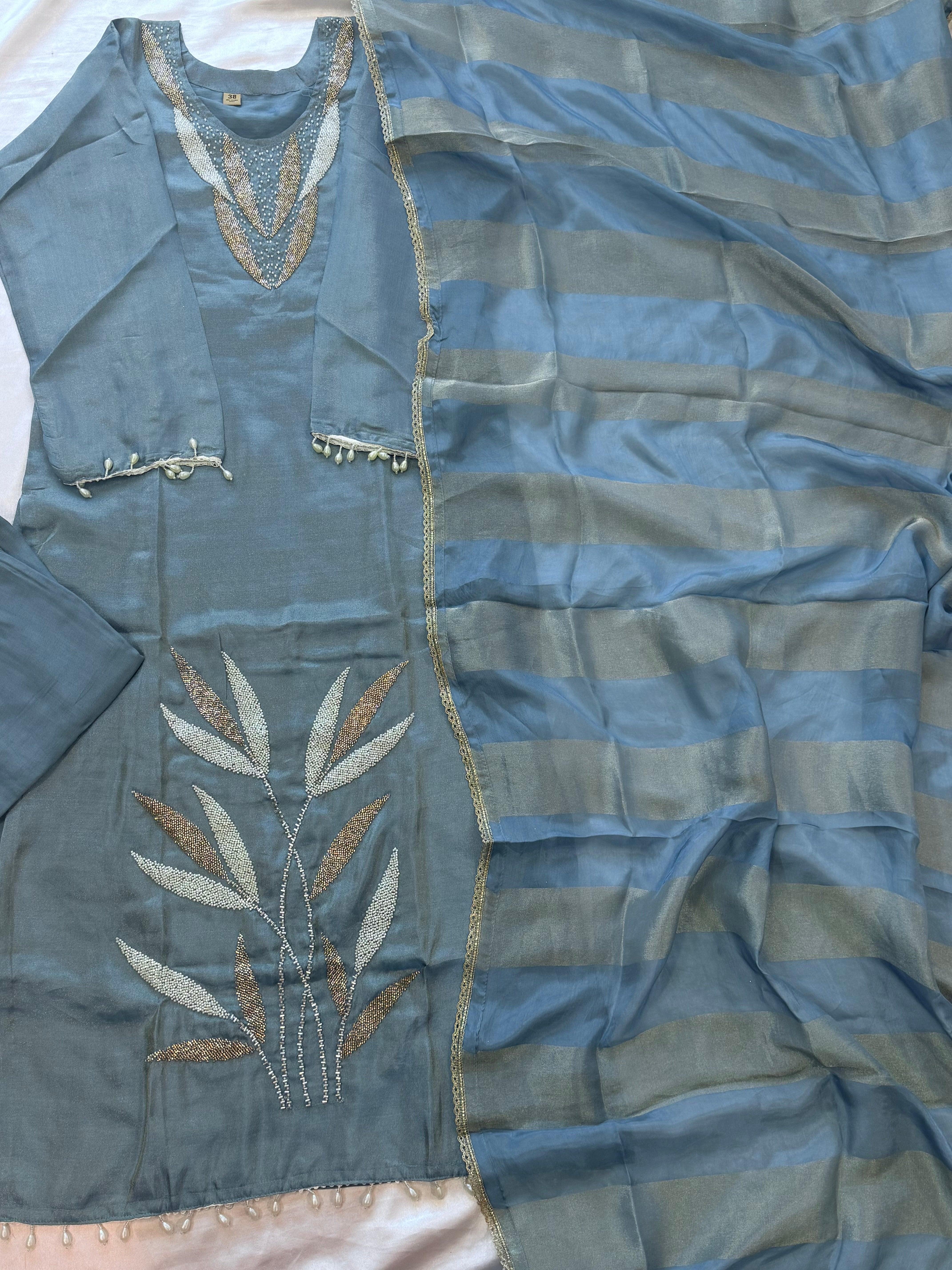 PARO ORGANZA HANDWORK SUIT 1 Q 9001