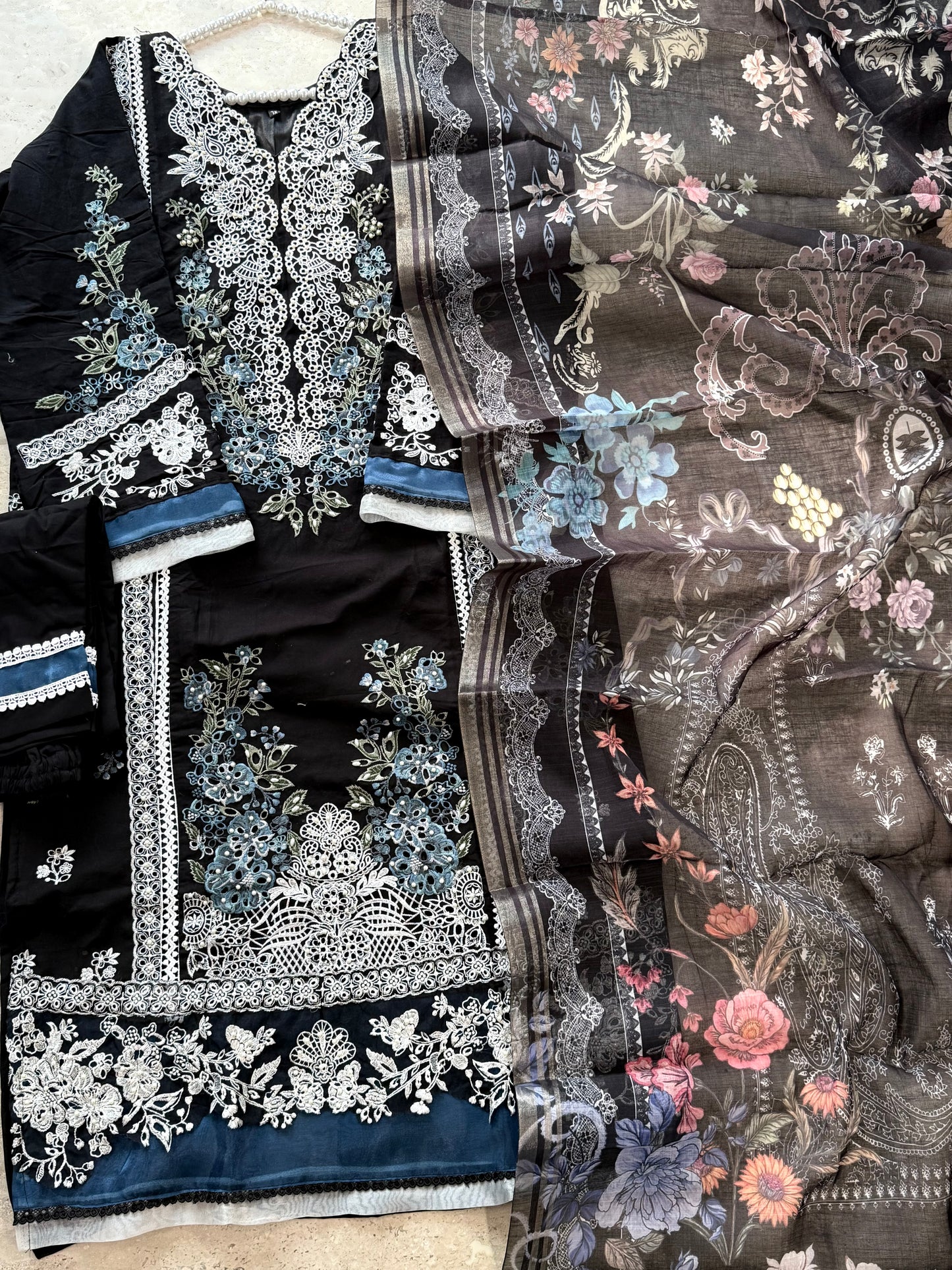 HANIA BLACK READYMADE SUITQ