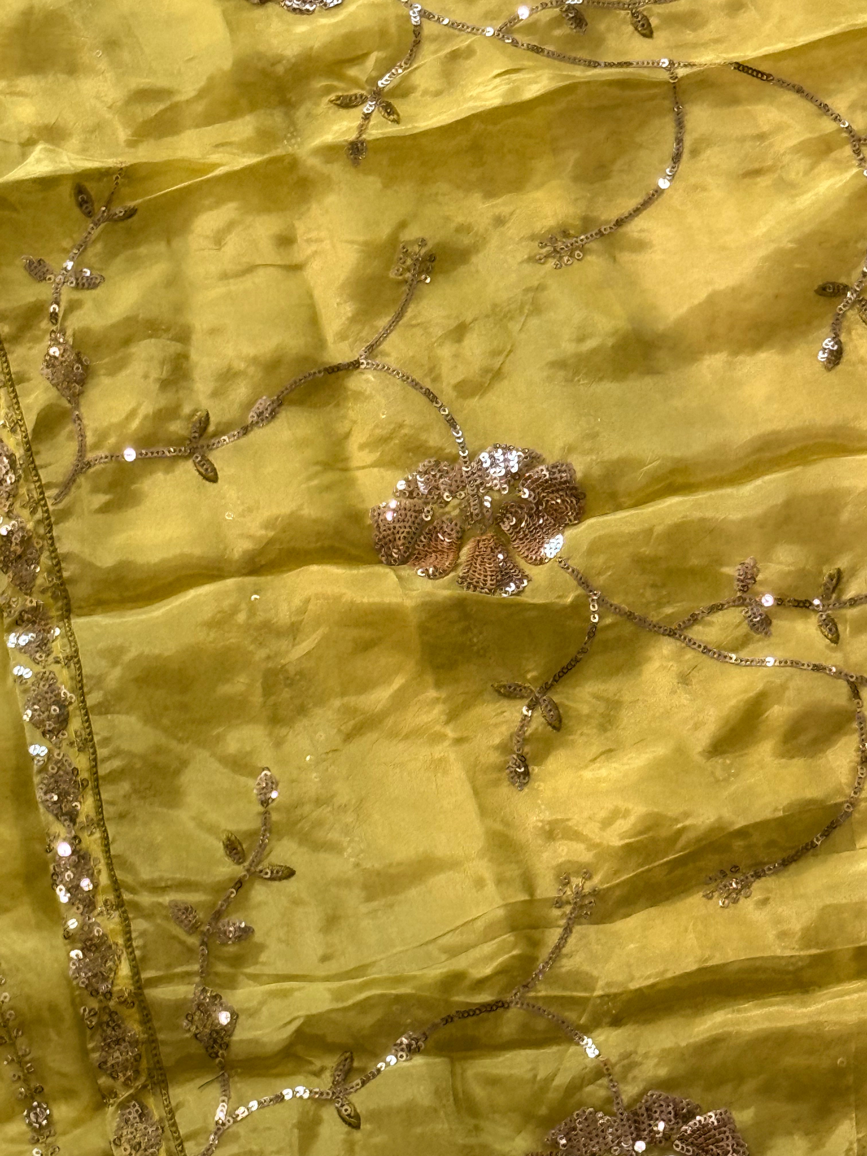 ZARQASH HAND EMBROIDERY SUIT 2 Q