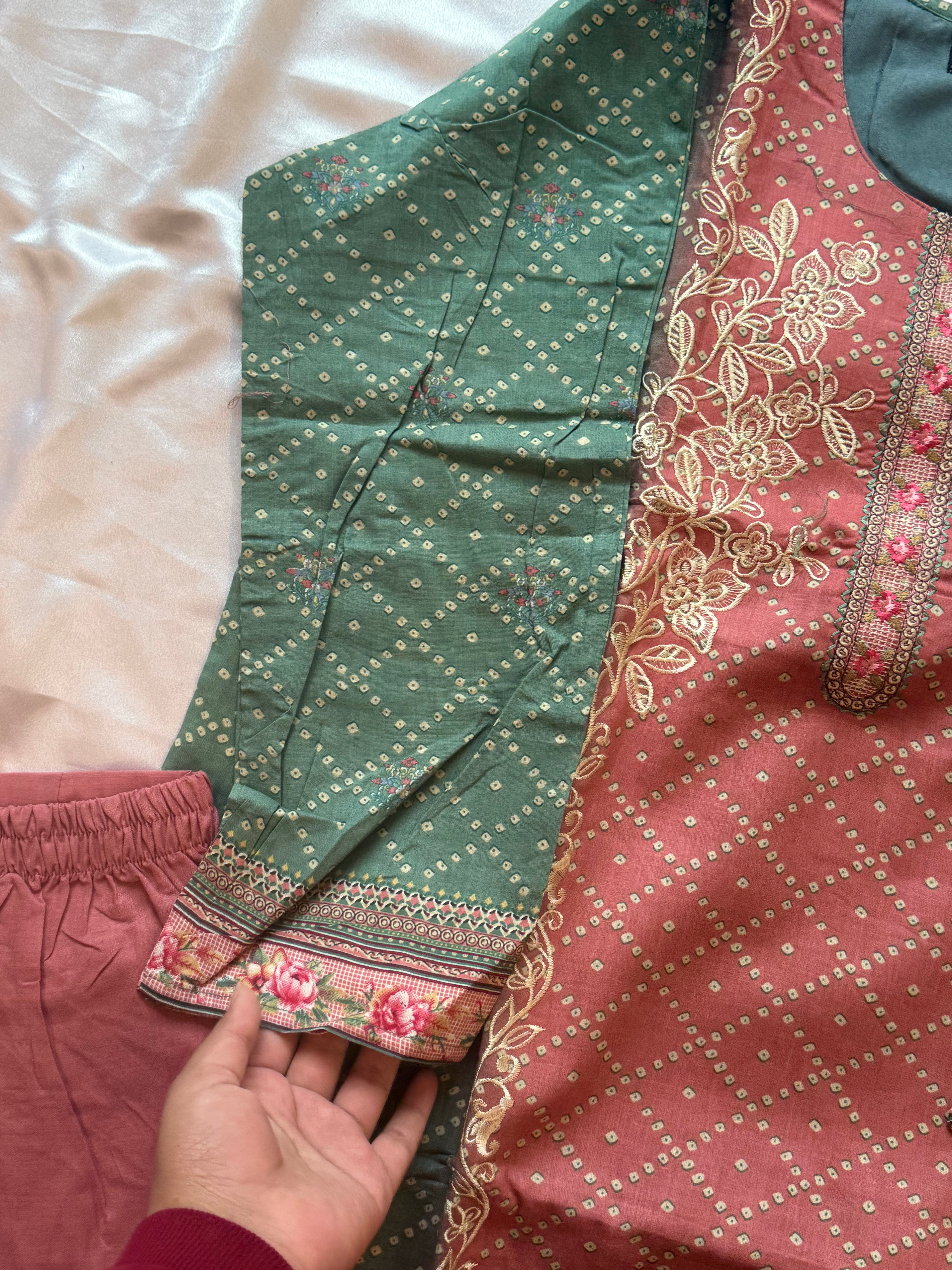 SAAJ COTTON READYMADE SUIT 1 Q