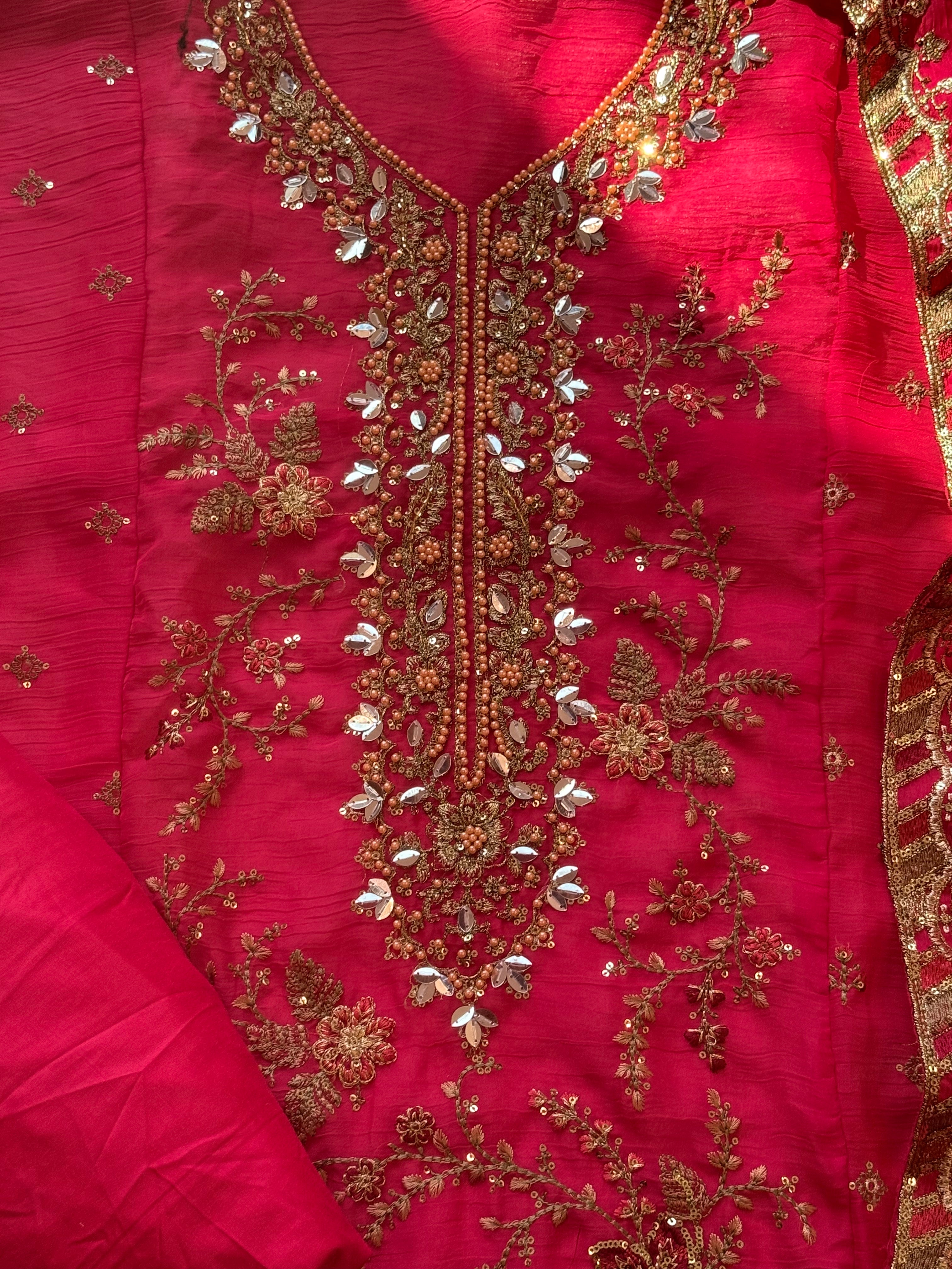 NOOR-E-CHIFFON EMBROIDERY SUIT Q