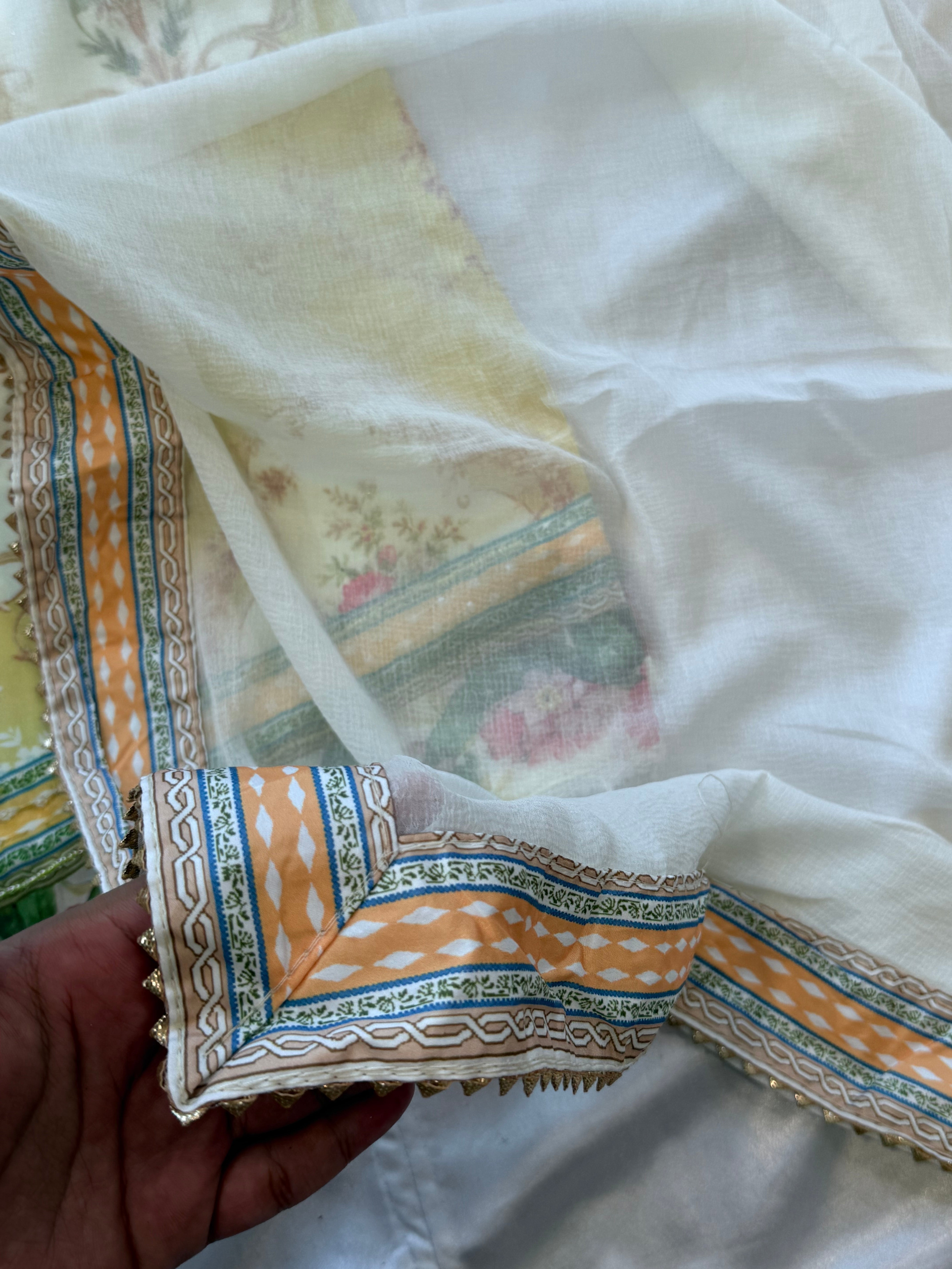 NAZAKAT CREPE READYMADE SUIT 2 Q