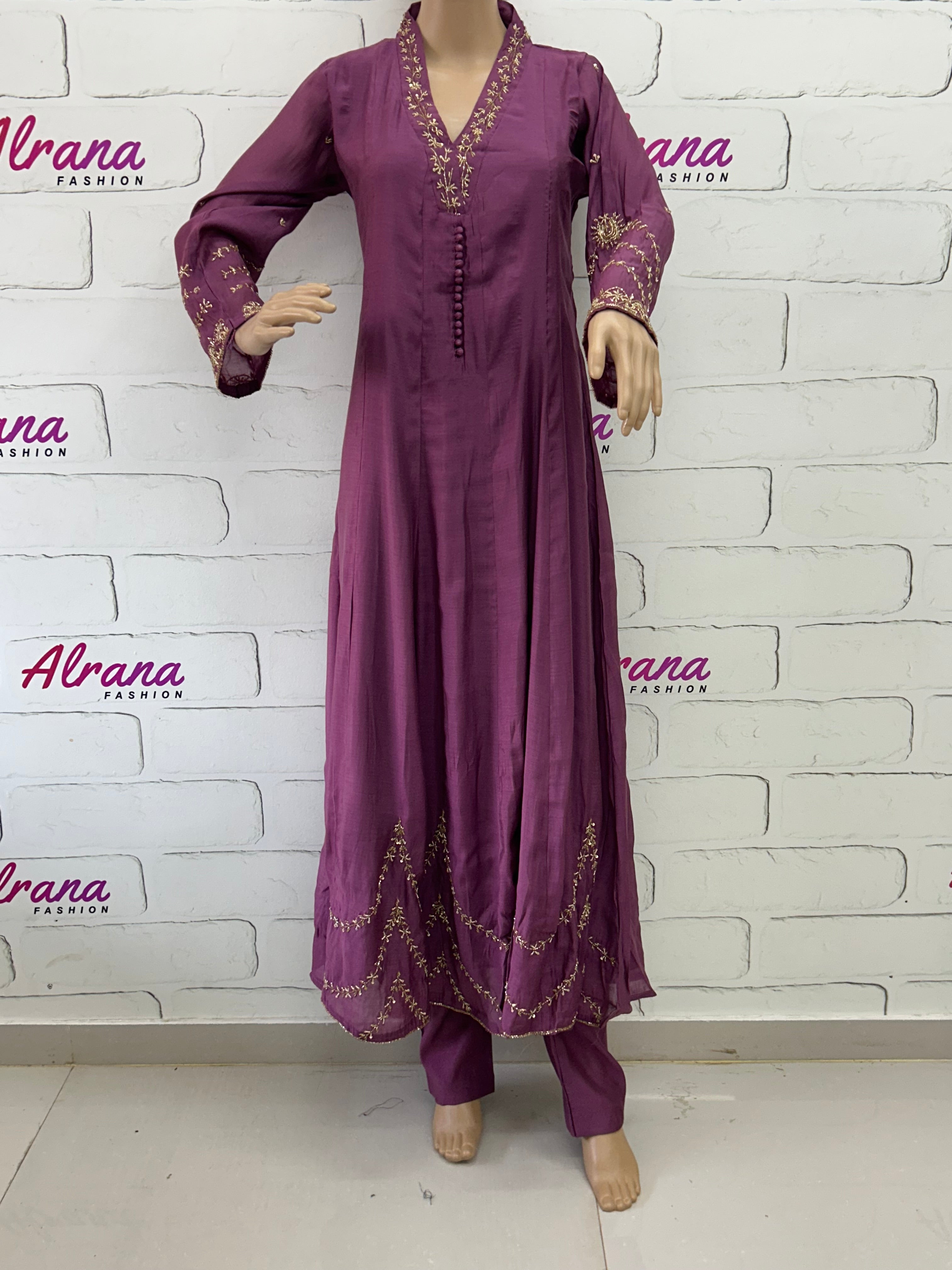 MUL CHANDERI HANDWORK FROCK 8001 Q