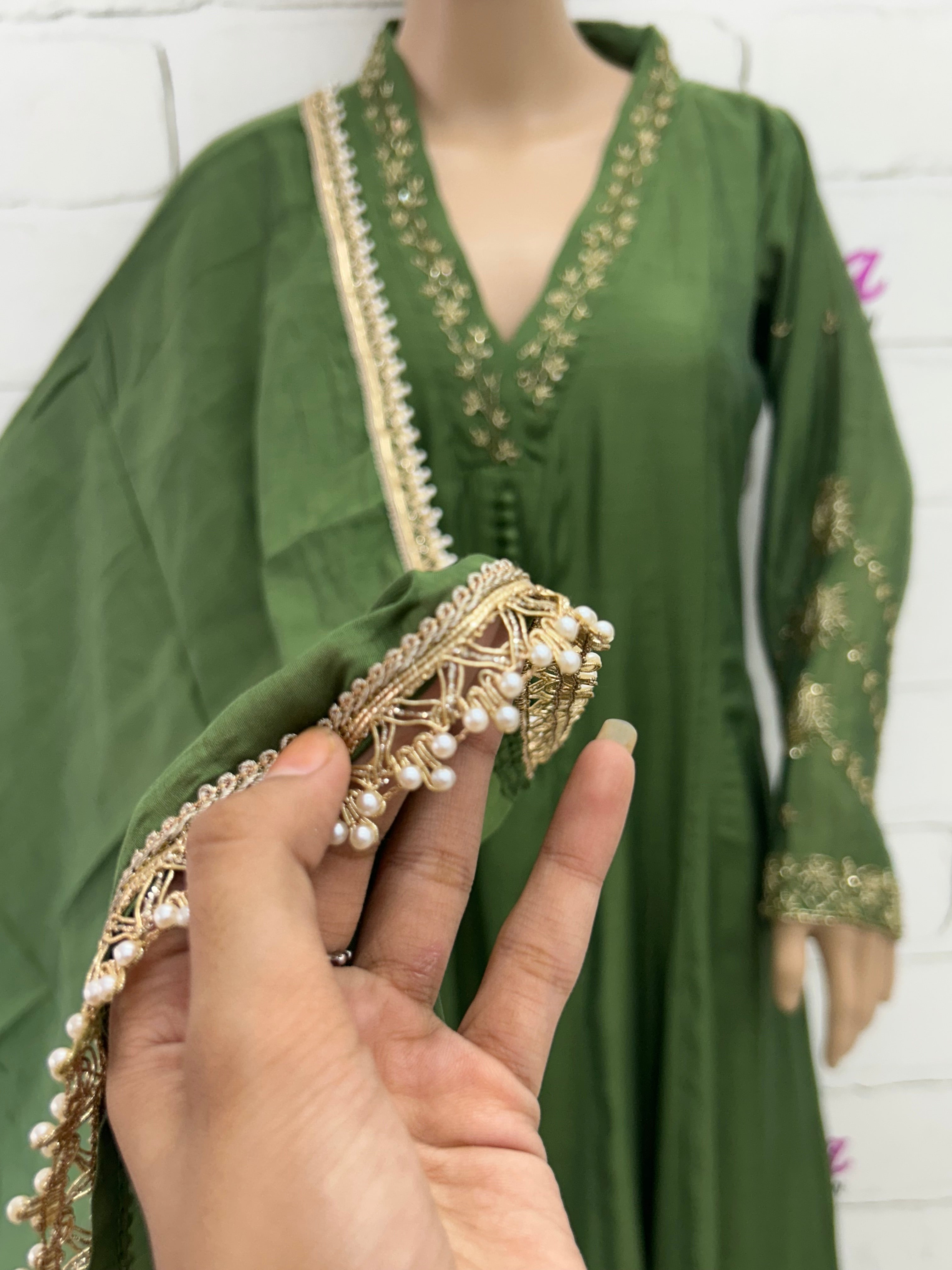 MUL CHANDERI HANDWORK FROCK 8001