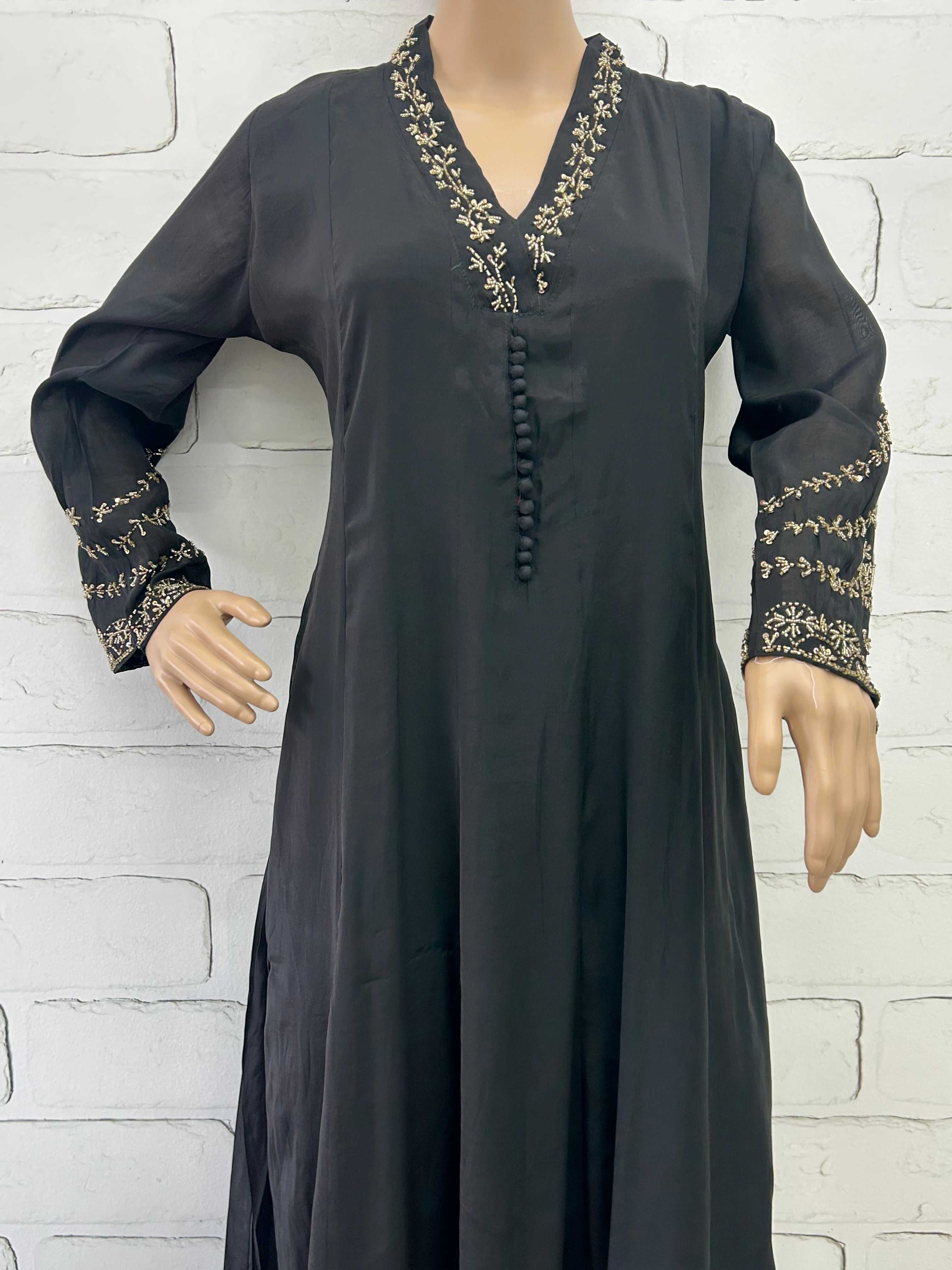 MUL CHANDERI HANDWORK FROCK 8001