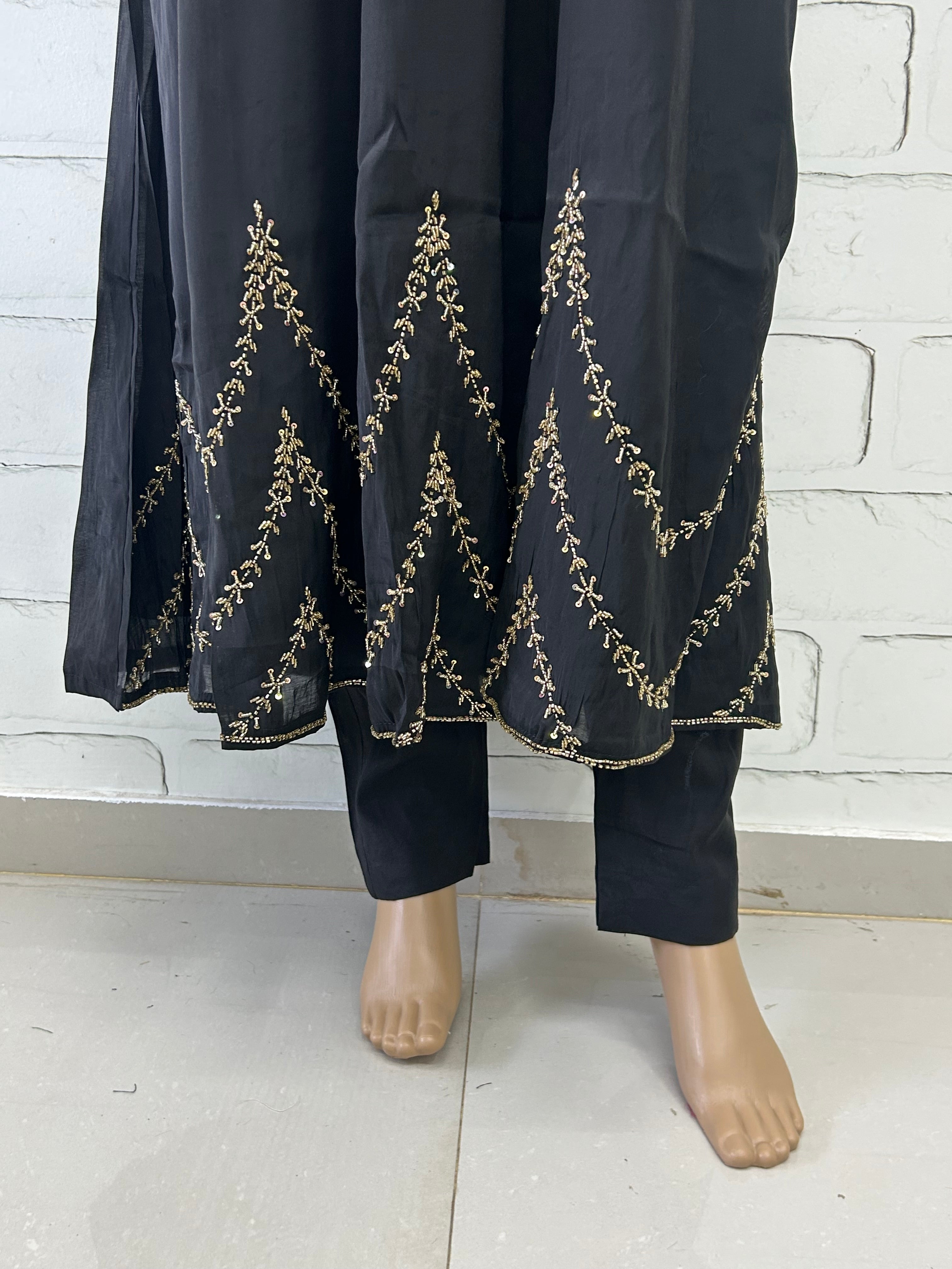 MUL CHANDERI HANDWORK FROCK 8001