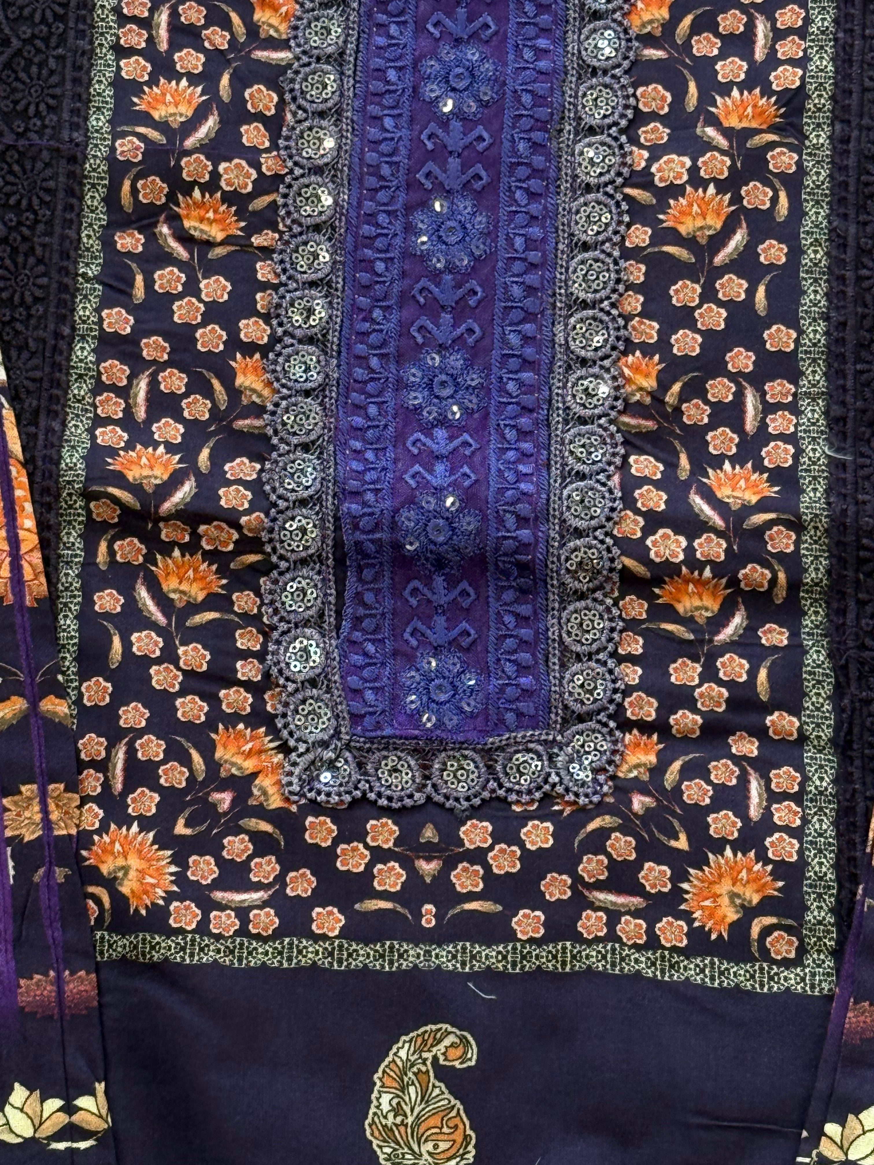 BAGH LAWN READYMADE SUIT 8 Q