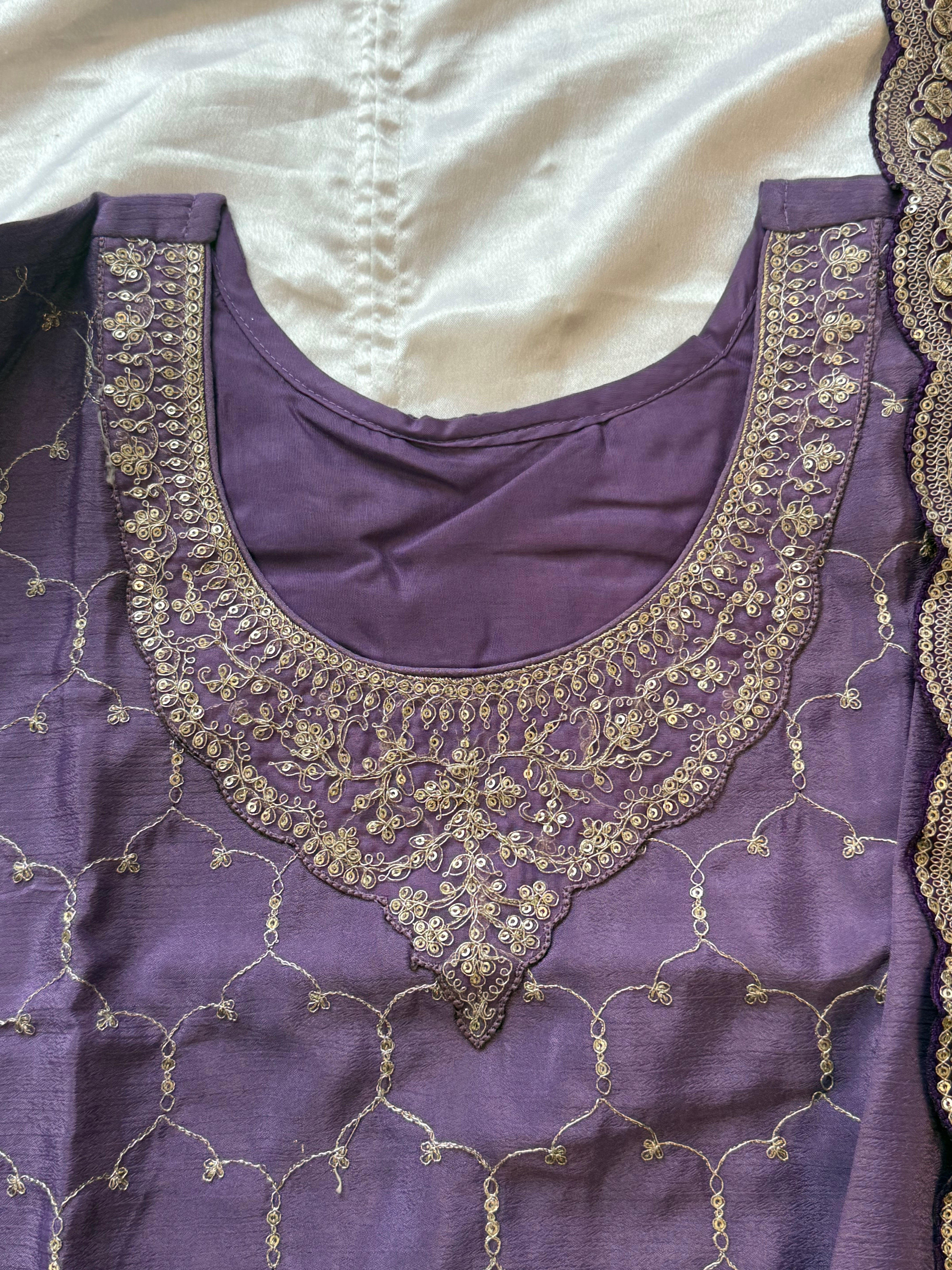 RAHI CHINNON SILK READYMADE SUIT