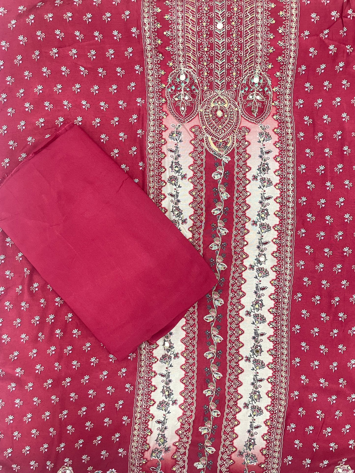 MUMTAZ MUSLIN EMBROIDERY SUIT 4 Q
