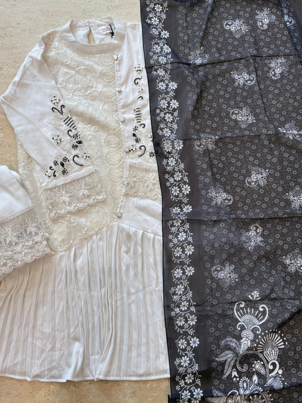 WHITE GEORGETTE CO-ORD SET 502