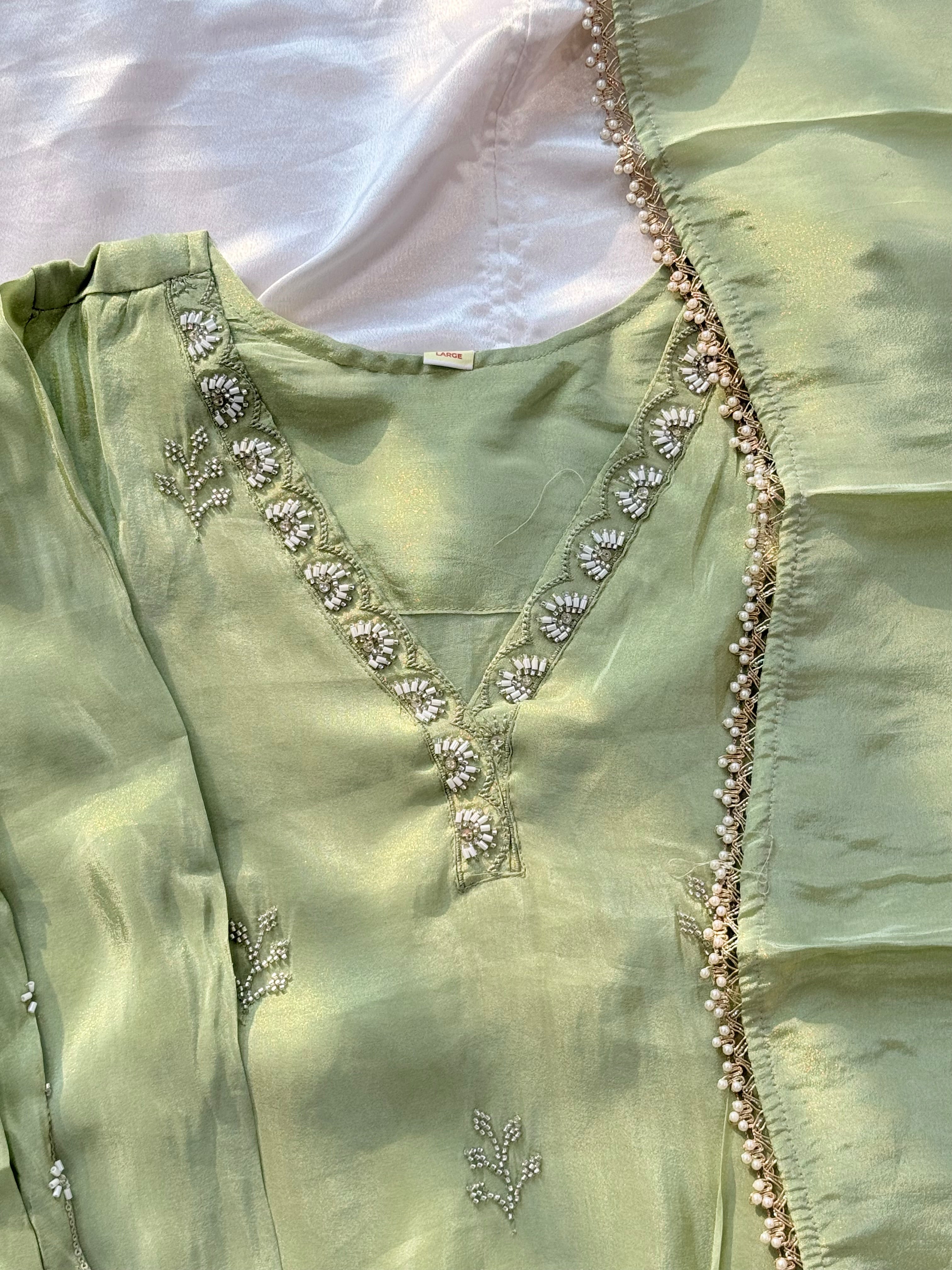 PARO GREEN HANDWORK CO ORD SET Q