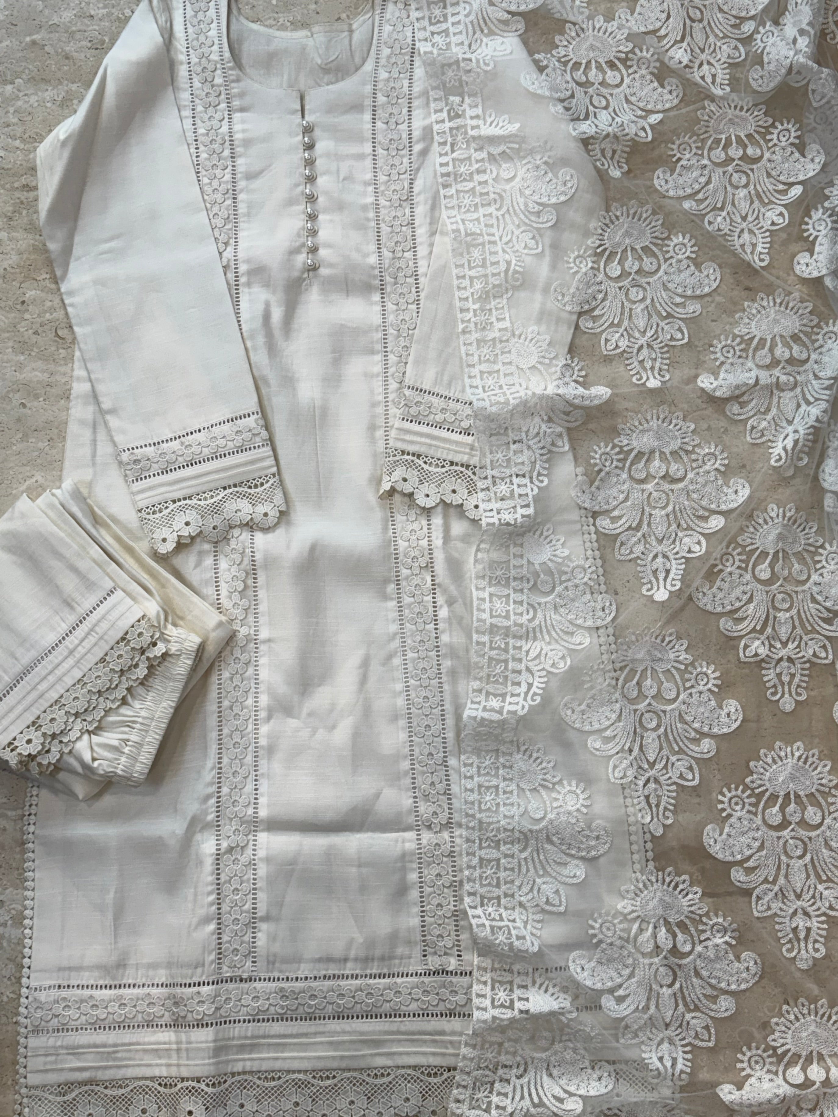 SABA LACE EDIT READYMADE SUIT