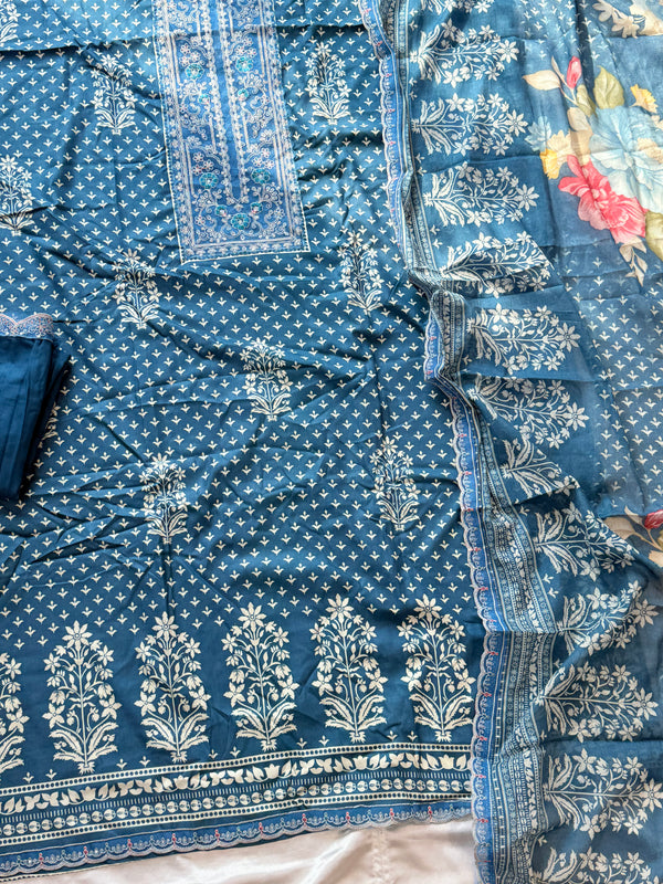 SYHITE LAWN  EMBROIDERY SUIT 6 R
