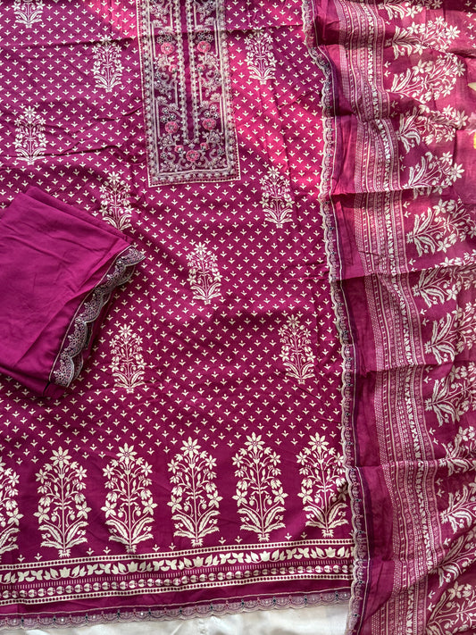 SYHITE LAWN  EMBROIDERY SUIT 5 Q